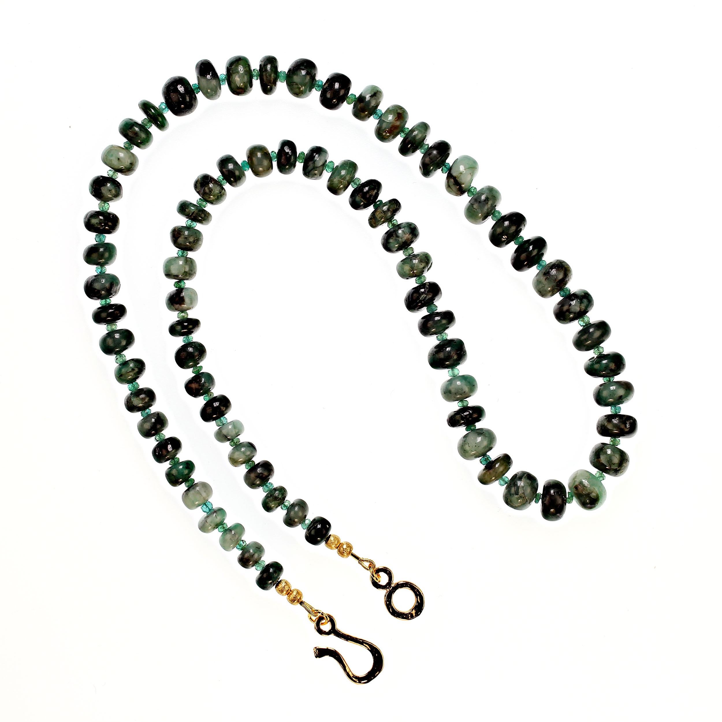 AJD 25 Inch Graduated Rich Green Emerald Matrix Rondelle necklace. Great Gift! In New Condition For Sale In Raleigh, NC