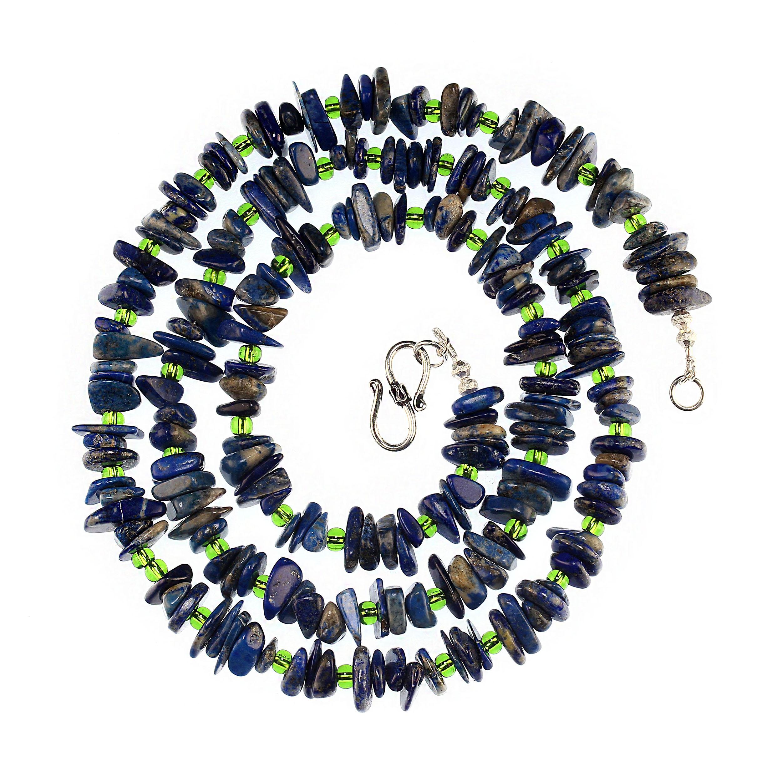 AJD Collier combiné de 33 pouces de lapis-lazuli et de perles tchèques vertes en vente 4