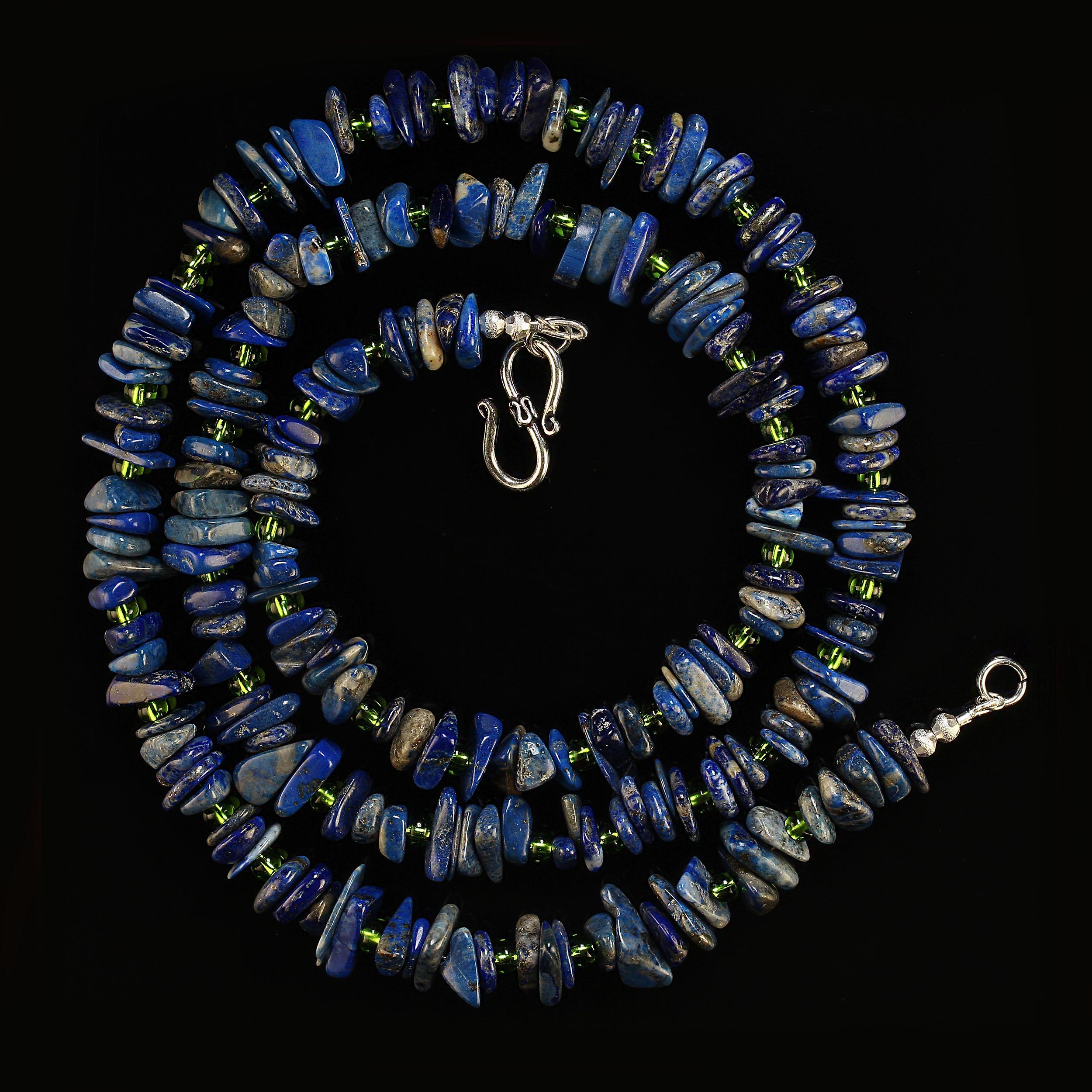 Artisan AJD Collier combiné de 33 pouces de lapis-lazuli et de perles tchèques vertes en vente