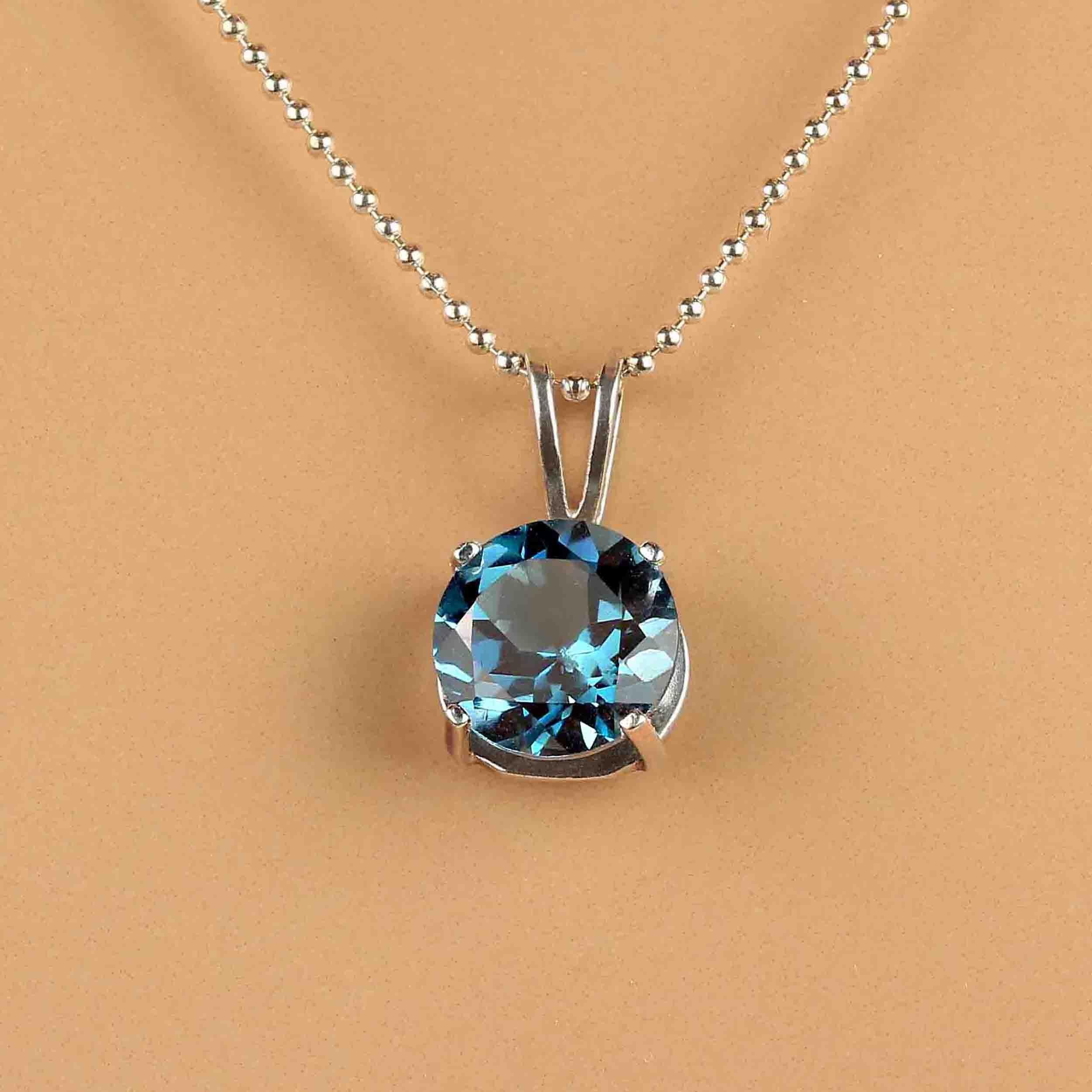 Intense 10MM London Blue Topaz in Sterling Silver Pendant. This elegant pendant is 4.2CT is perfect for everyday wear and on into the evening. This is an unusual light London Blue tone. 