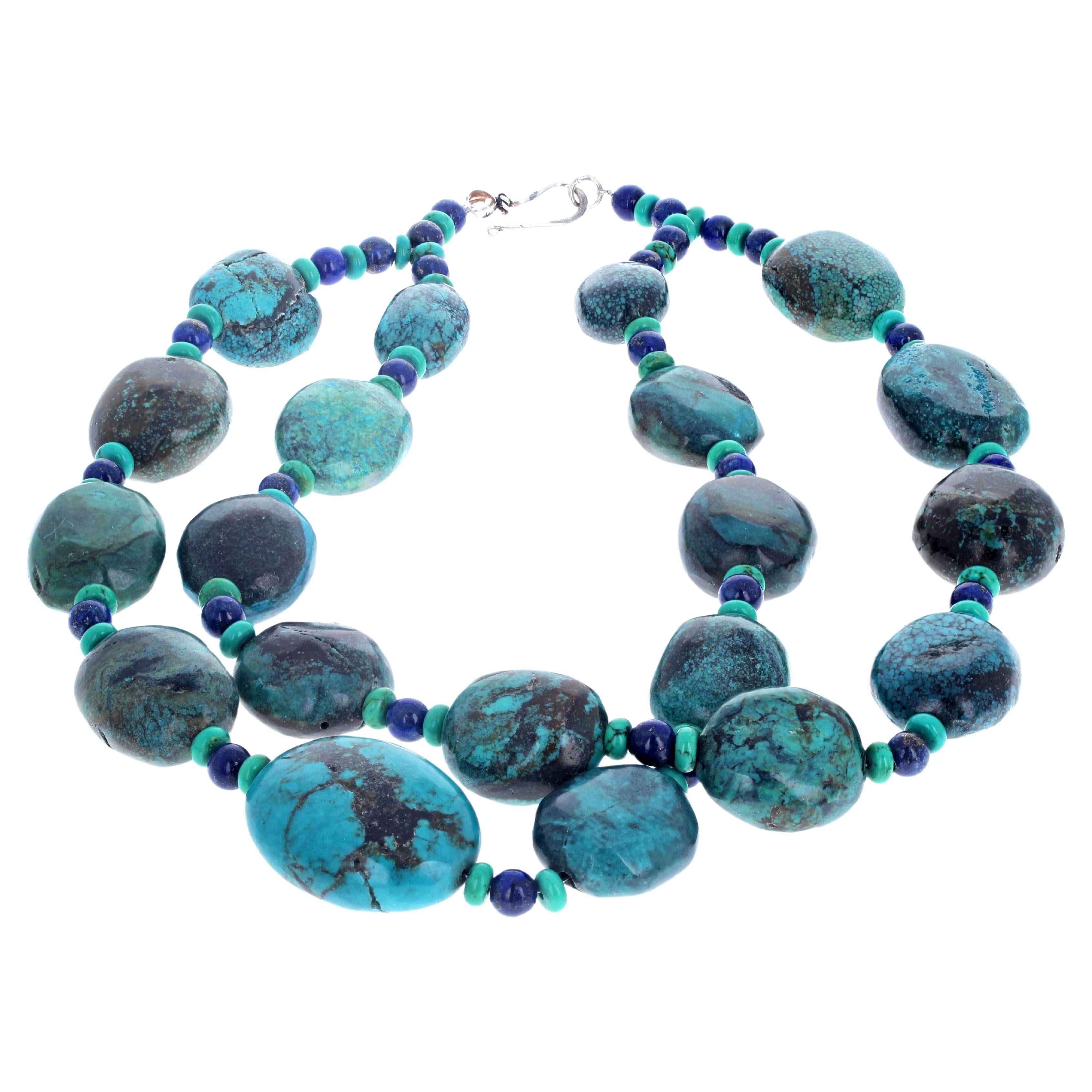 Magnifique collier à double rang de turquoises naturelles spectaculaires AJD