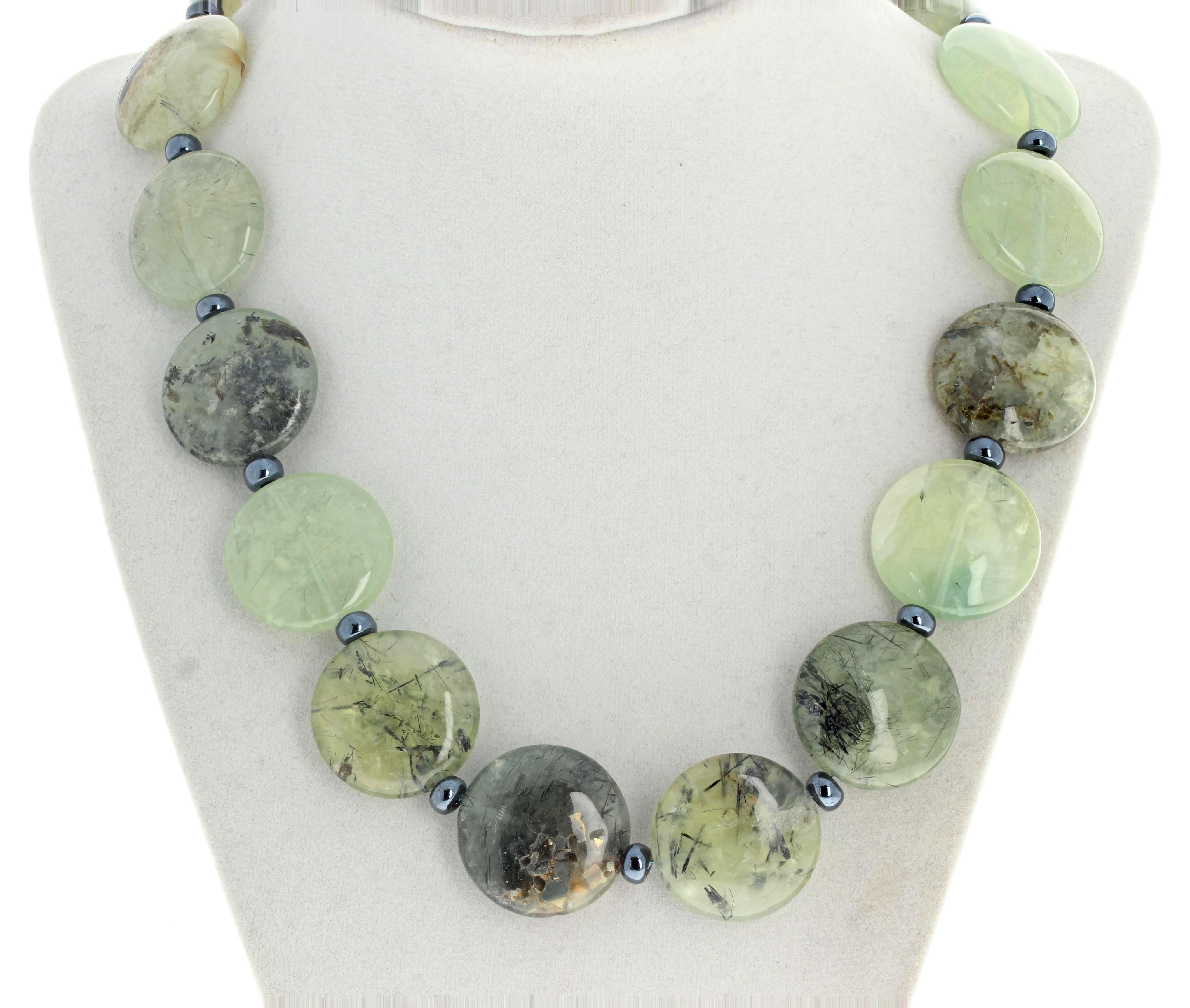 Women's or Men's AJD Beautiful Natural Real Prehnite Rondels Necklace For Sale