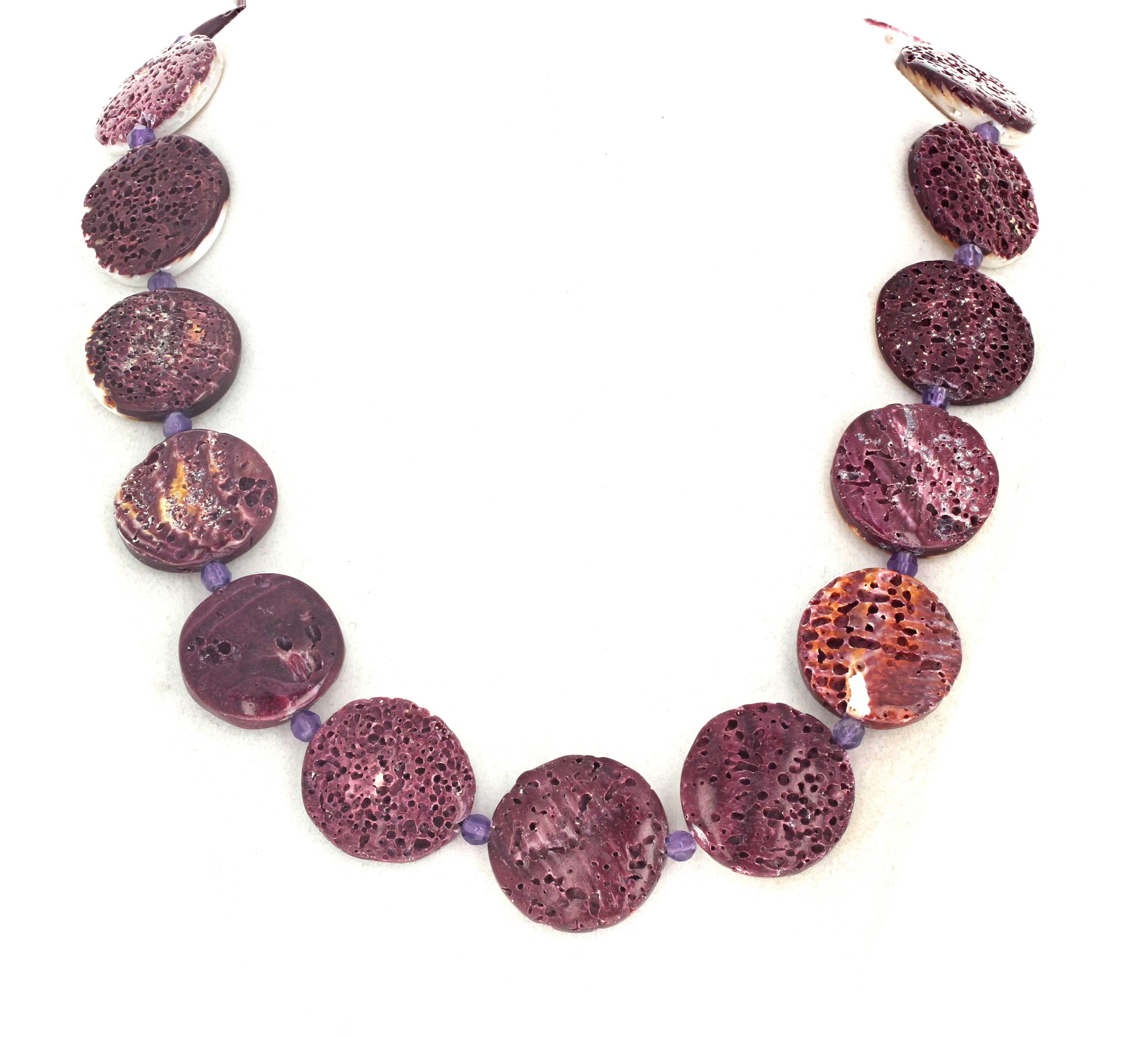 AJD Beautiful Natural Spiny Oyster and Amethyst 20 1/2" Necklace For Sale  at 1stDibs