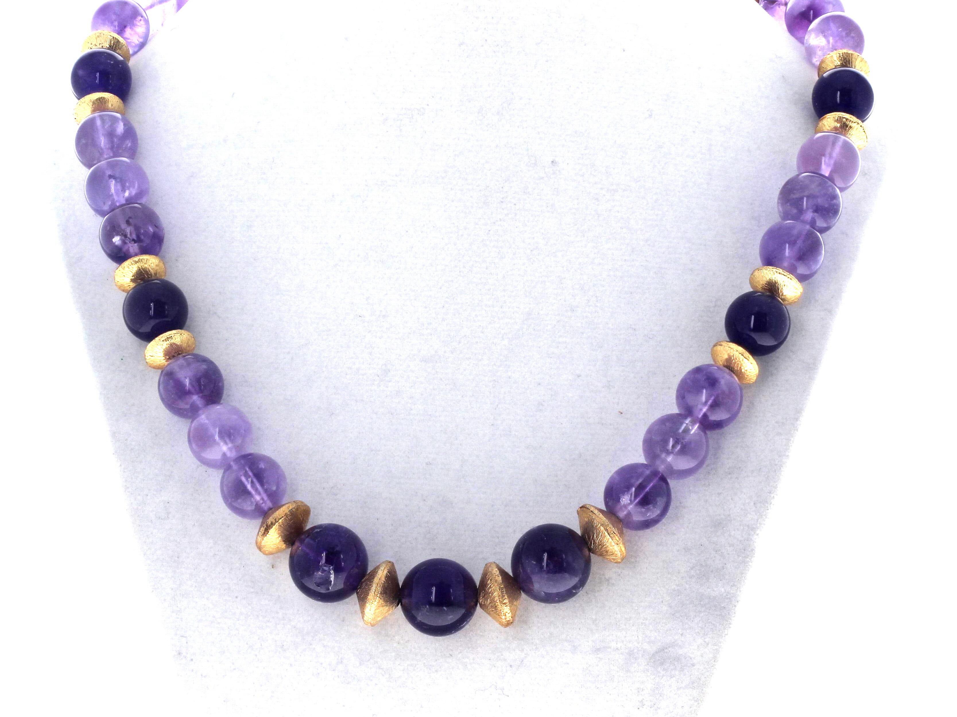 AJD Schöne echte Amethyste und goldene Abstandshalter 20