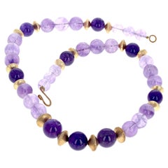 AJD Magnifique collier de 20" avec de vraies améthystes et des entretoises dorées