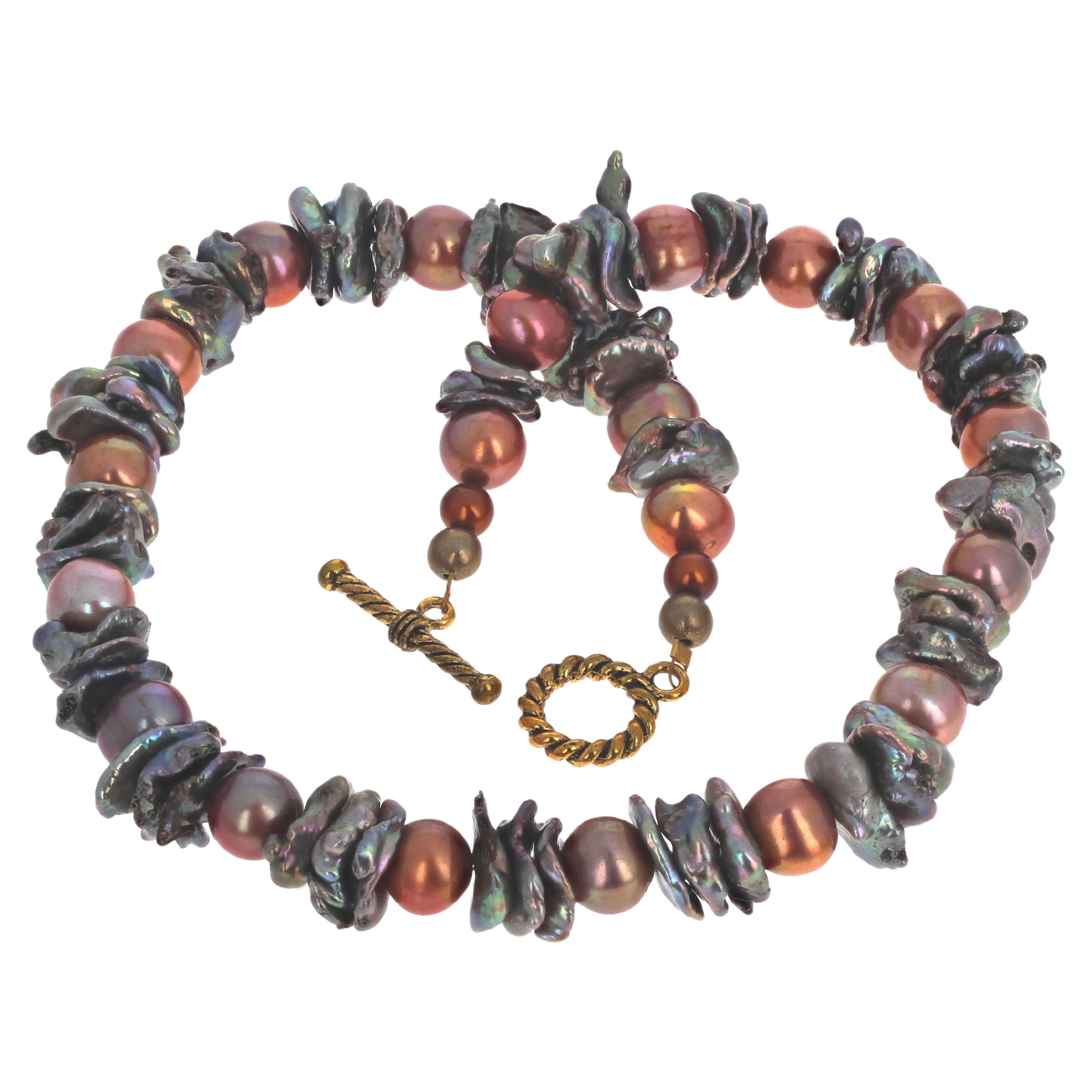 AJD Schöne echte Perlen und glitzernde Naturperlenschalen 16 1/2" Halskette im Angebot