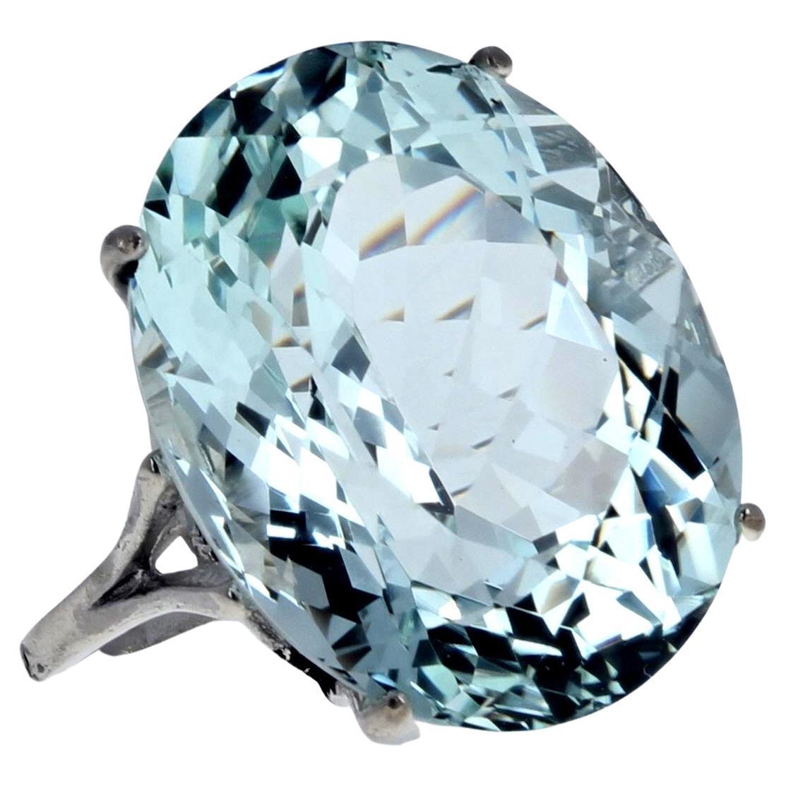 AJD Beyond Magnificent Brilliant Natürlicher 25.3Ct, Intensiver Blauer Aquamarin Ring im Angebot 2