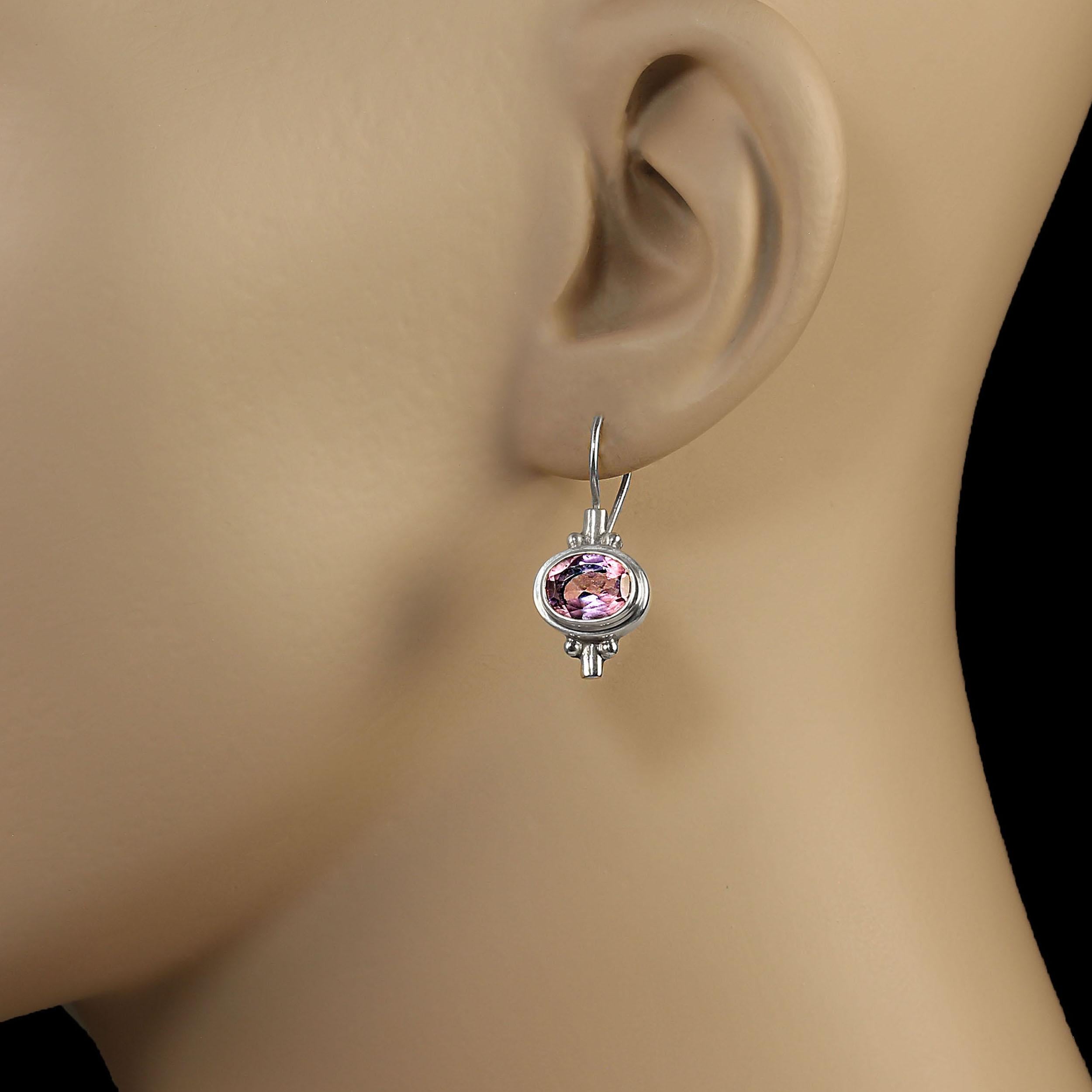 Delightful East-West Lilac Amethyst Sterling Silver Earrings – Elegant and Unique

Elevate your style with these exquisite east-west set lilac amethyst earrings, crafted in sterling silver. Featuring delicate amethysts with a soft lilac hue, each