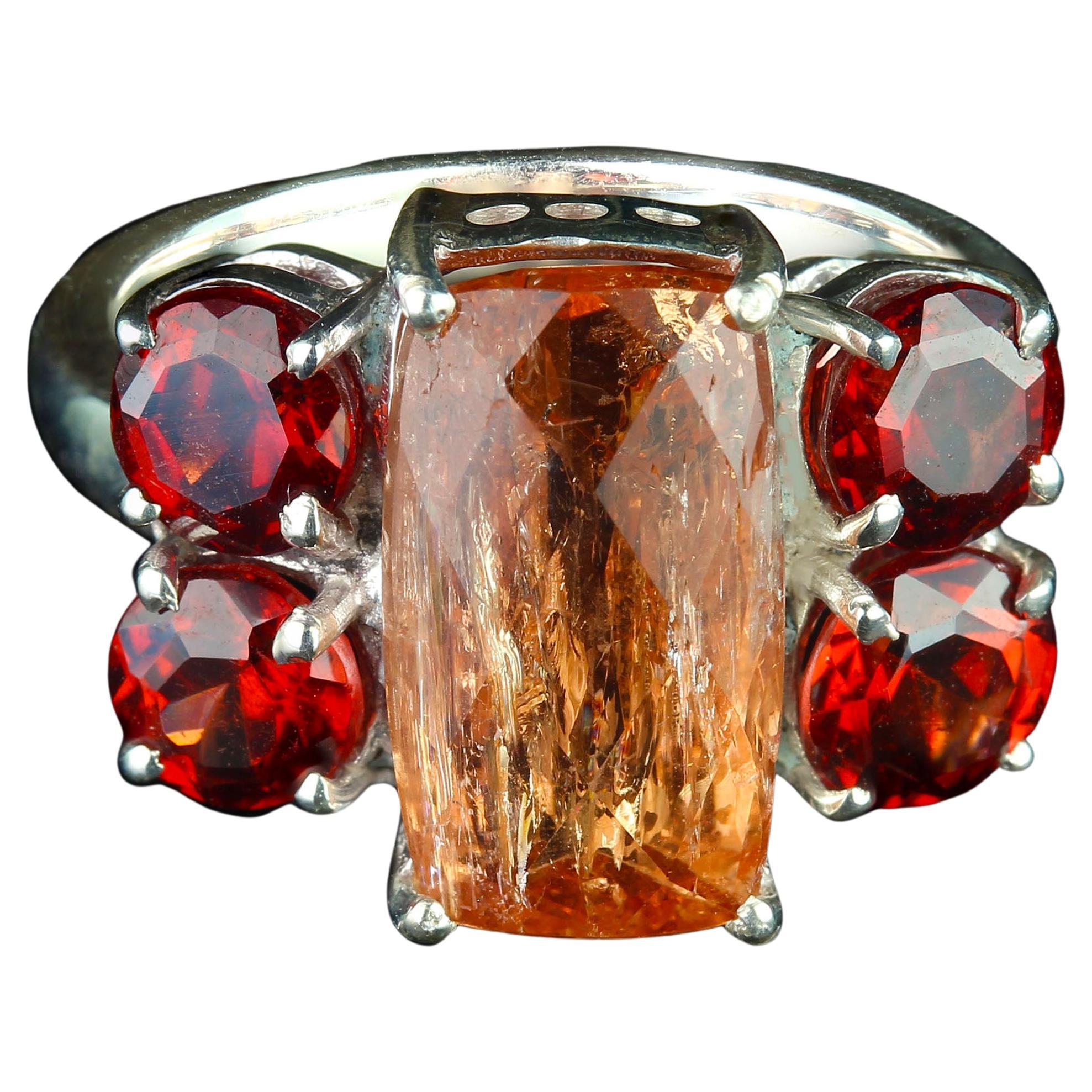 Artigiano Anello AJD Bold Dinner con topazio imperiale e granati rossi A. Silver in vendita