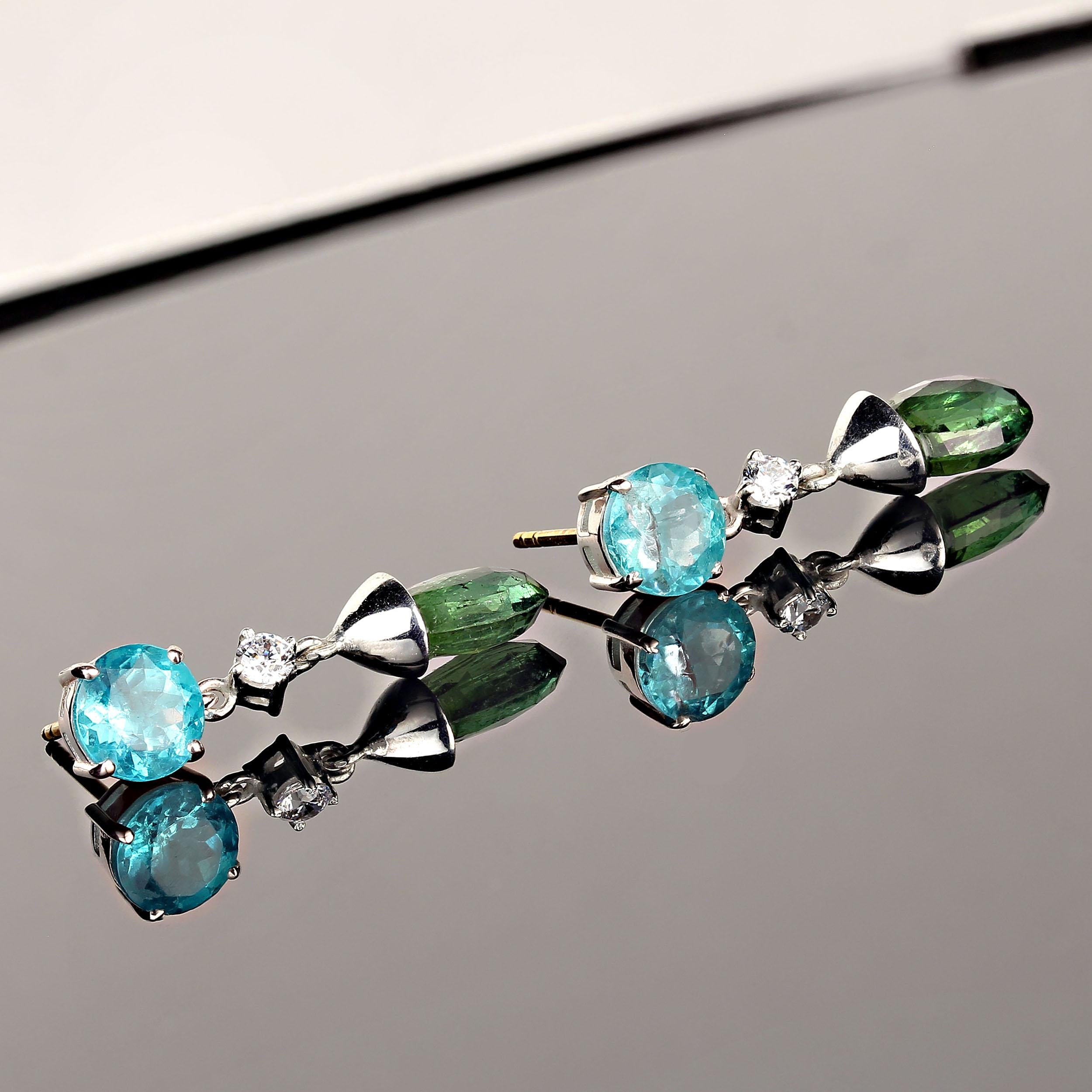 da uomo o donna Orecchini AJD Dangle Delight in apatite e tormalina verde in vendita
