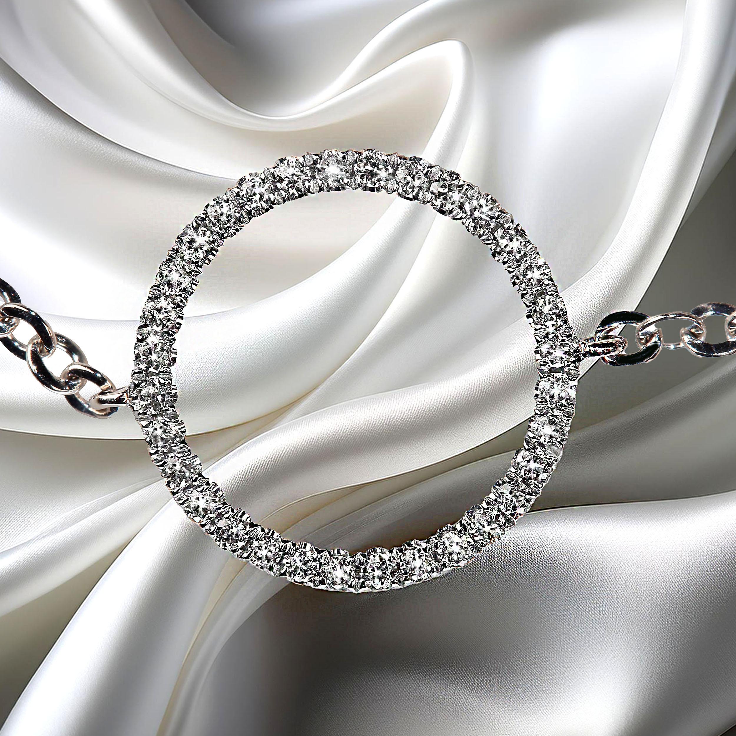 AJD Bracelet ou bracelet de cheville délicat en or blanc 14 carats avec cercle de diamants en vente 2