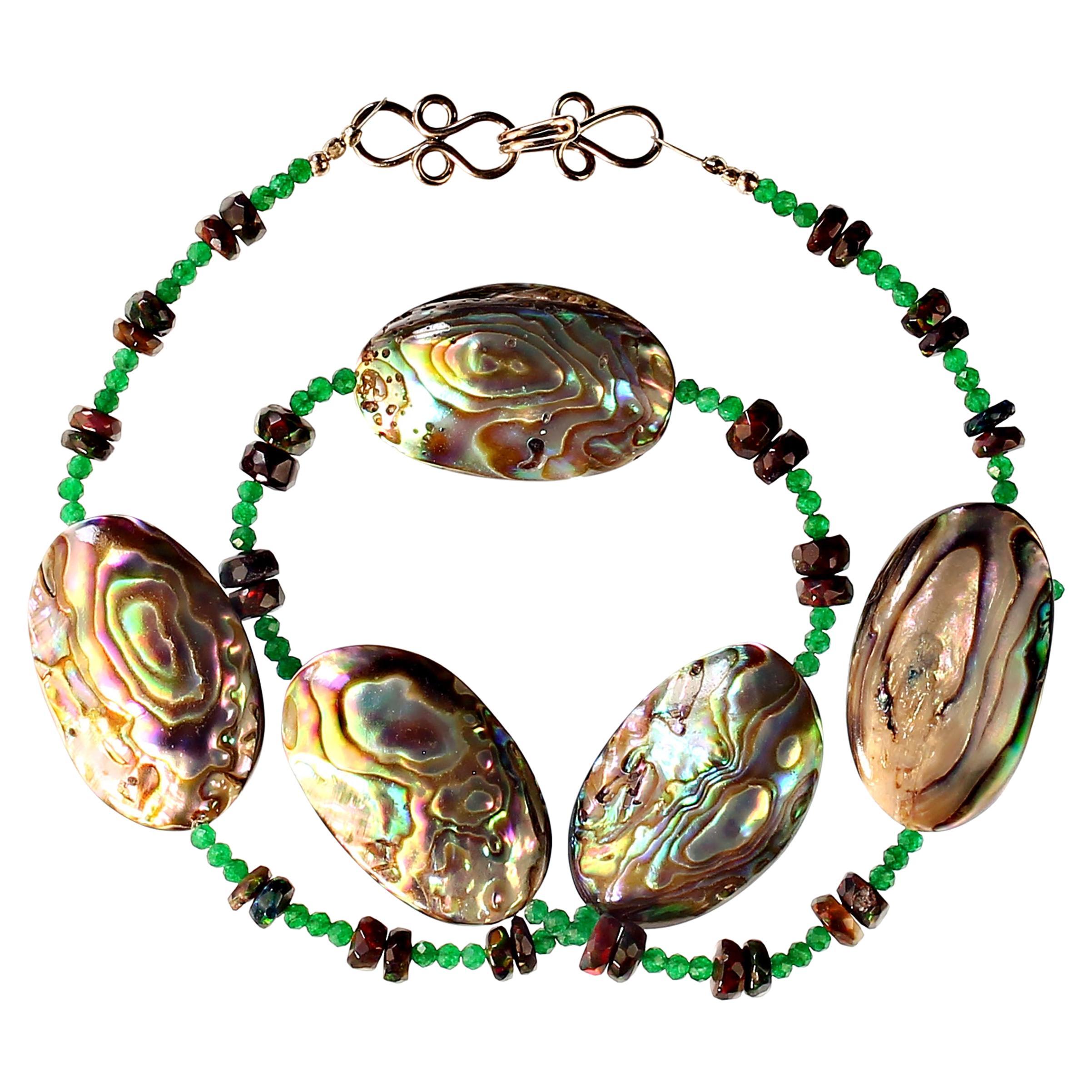 Unique Paua Shell and Black Opal Choker Necklace with Green Quartz – Perfect for Spring and Summer

Elevate your style this season with this stunning choker-length necklace designed for Spring and Summer. Featuring five stations of gorgeous Paua