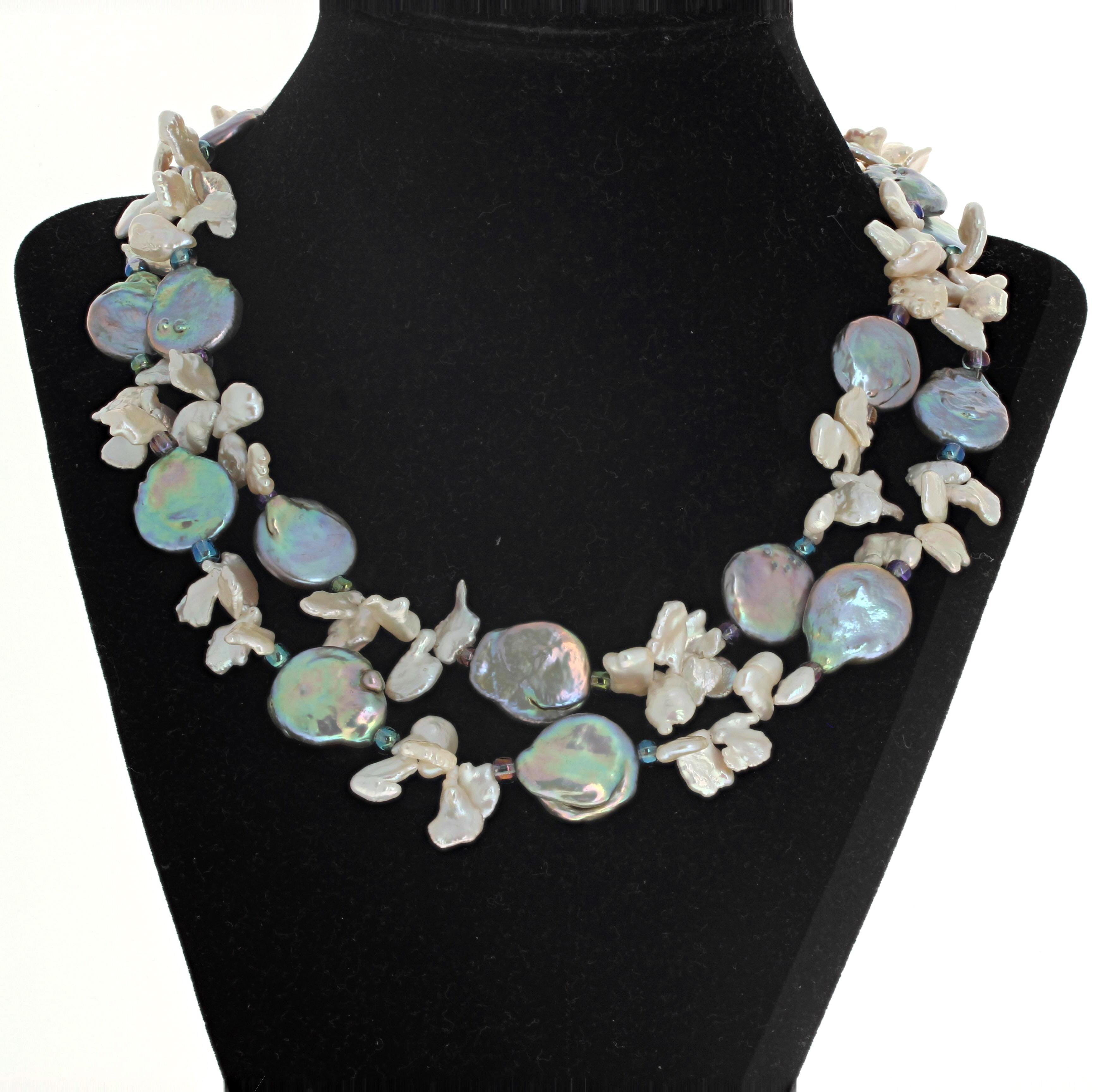 AJD Collier double rang de magnifiques perles naturelles très scintillantes en vente 1