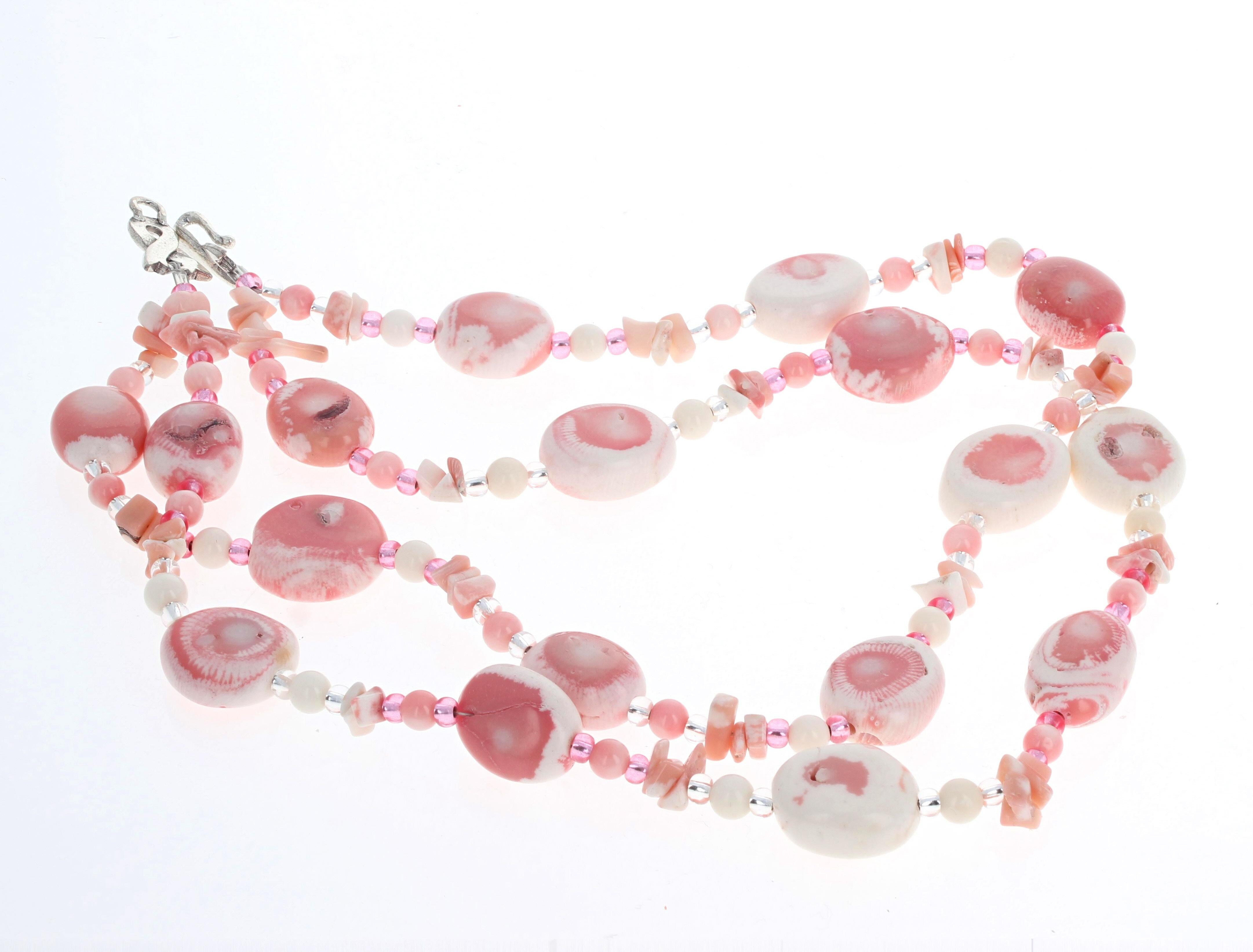 AJD Doppelreihige rosa & cremefarbene & cremefarbene & weiße natürliche echte Koralle 17 1/2