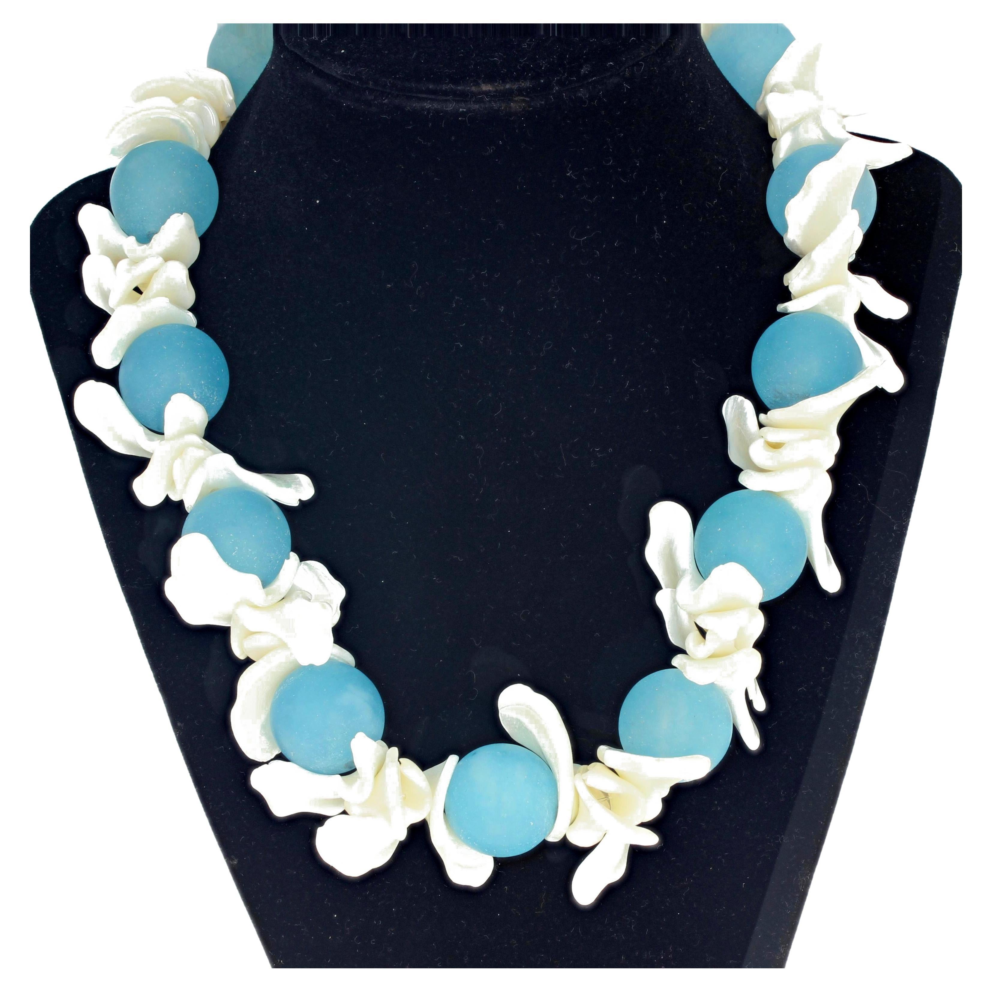 AJD Dramatic Real Aquamarines and Real Pearl Shell 18 1/2" collier