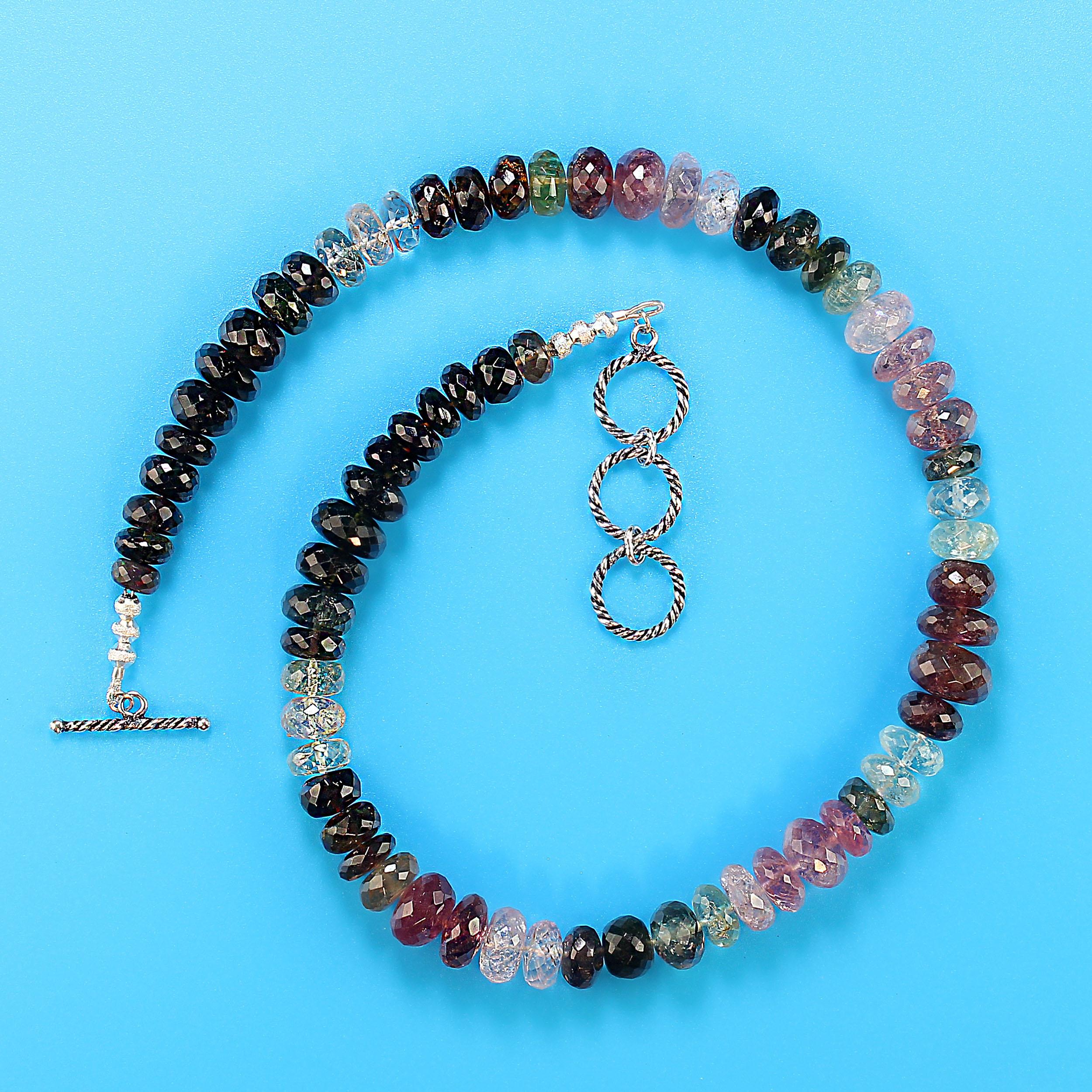 AJD élégant collier de tourmaline multicolore de 18 pouces Neuf - En vente à Raleigh, NC