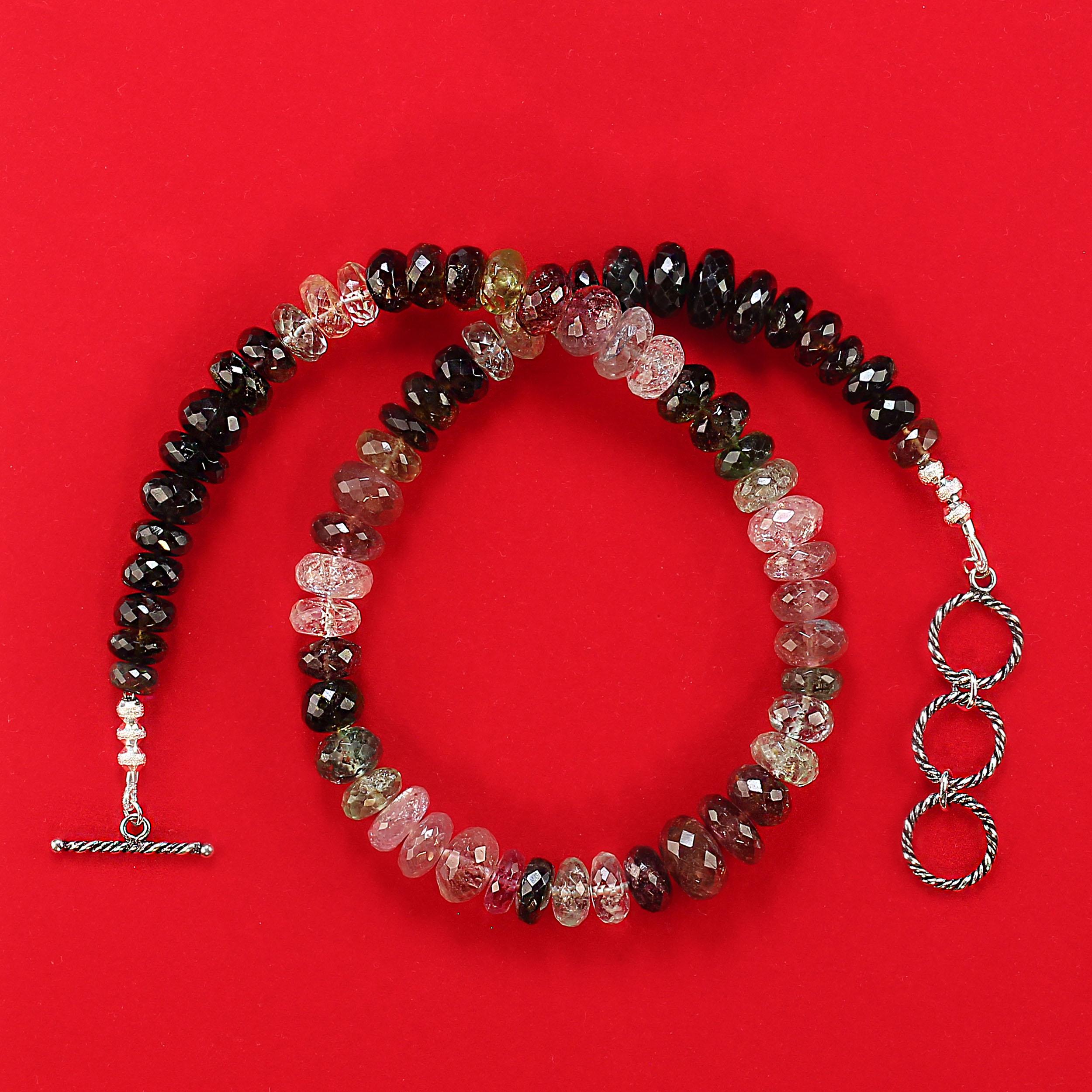 AJD élégant collier de tourmaline multicolore de 18 pouces en vente 1