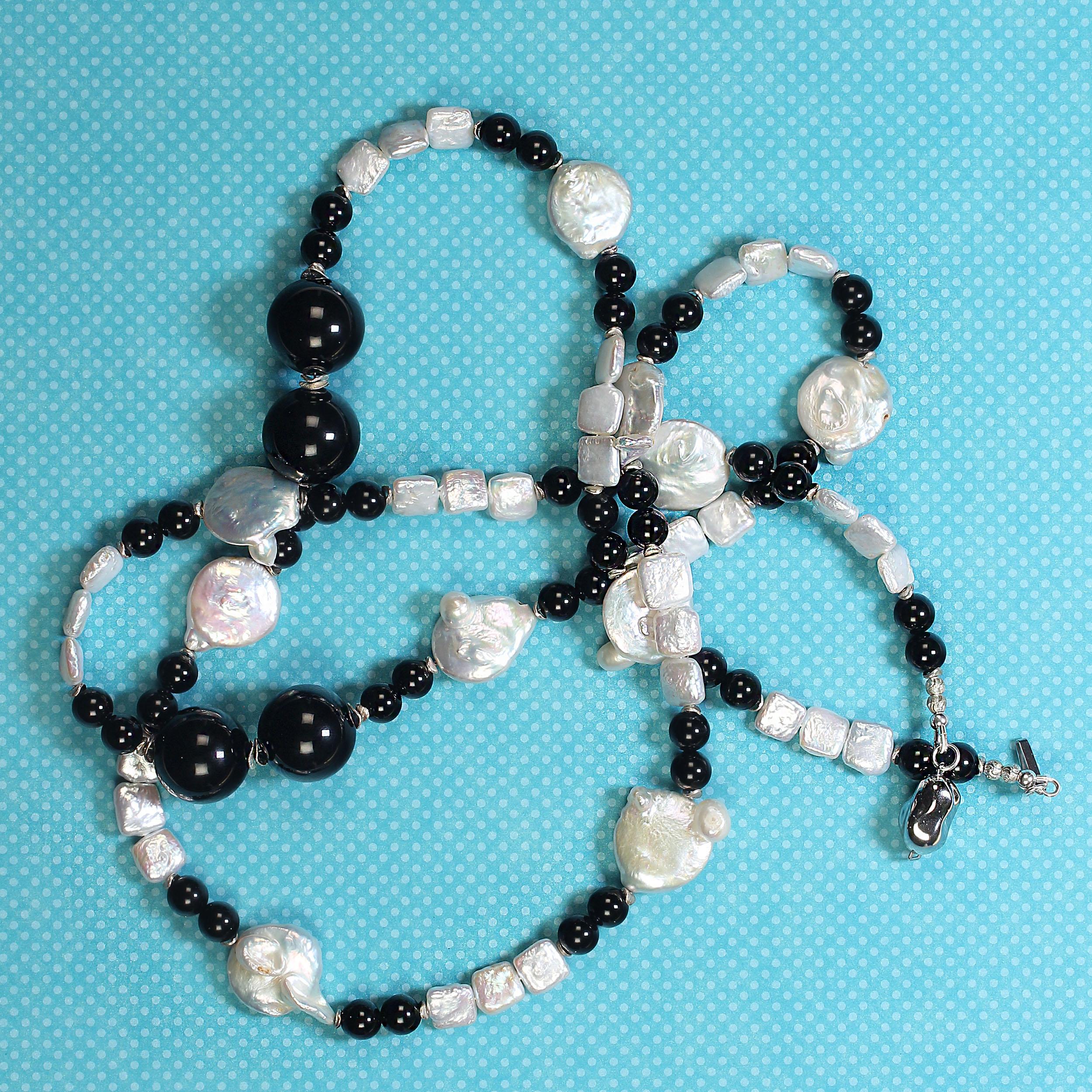 AJD  Elegant 45 Inch Black and White Pearl and Onyx Necklace For Sale 2