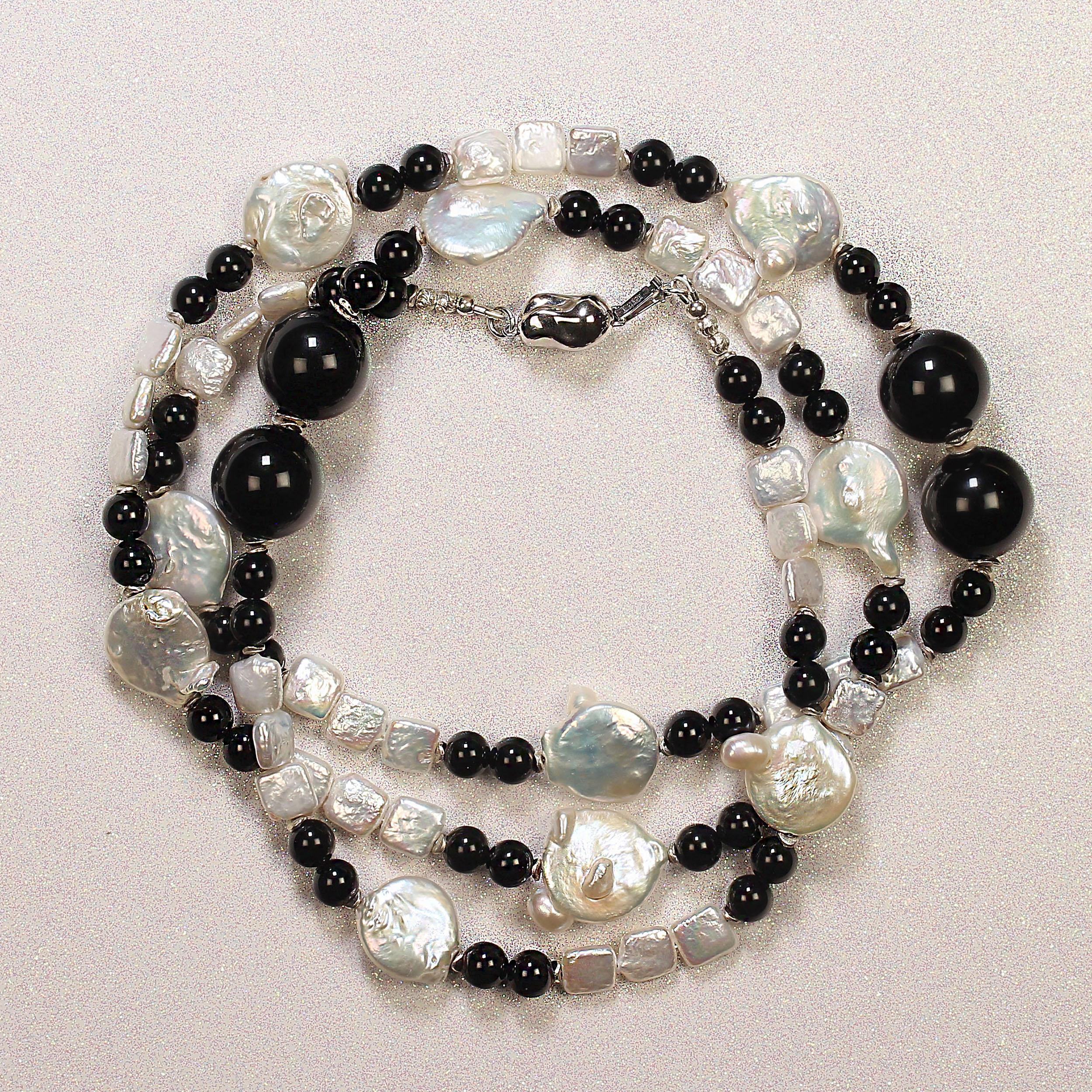 AJD  Elegant 45 Inch Black and White Pearl and Onyx Necklace For Sale 6