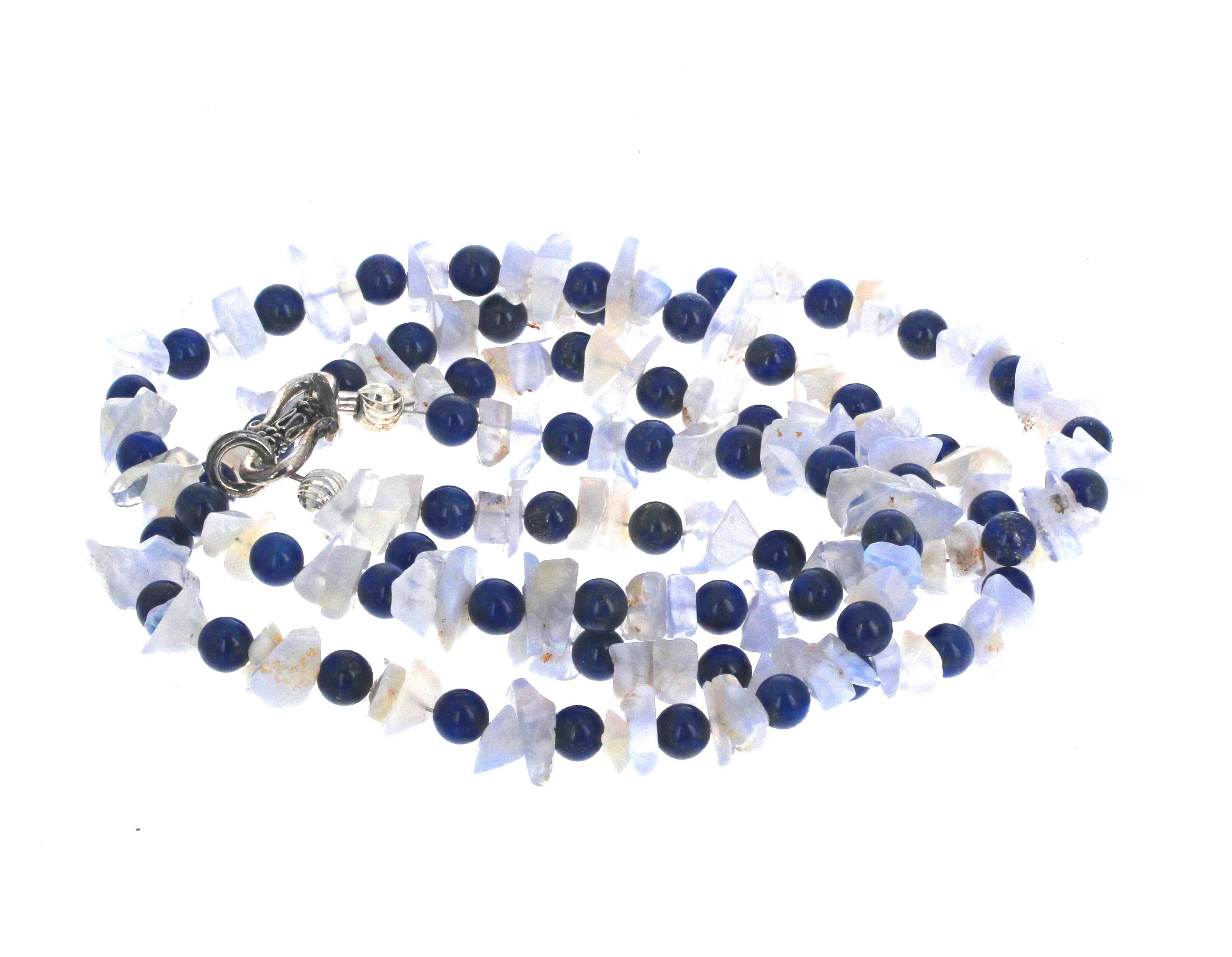 AJD Elegante doppelreihige Halskette aus blauem Lapislazuli und blauem Chalcedon 18,5