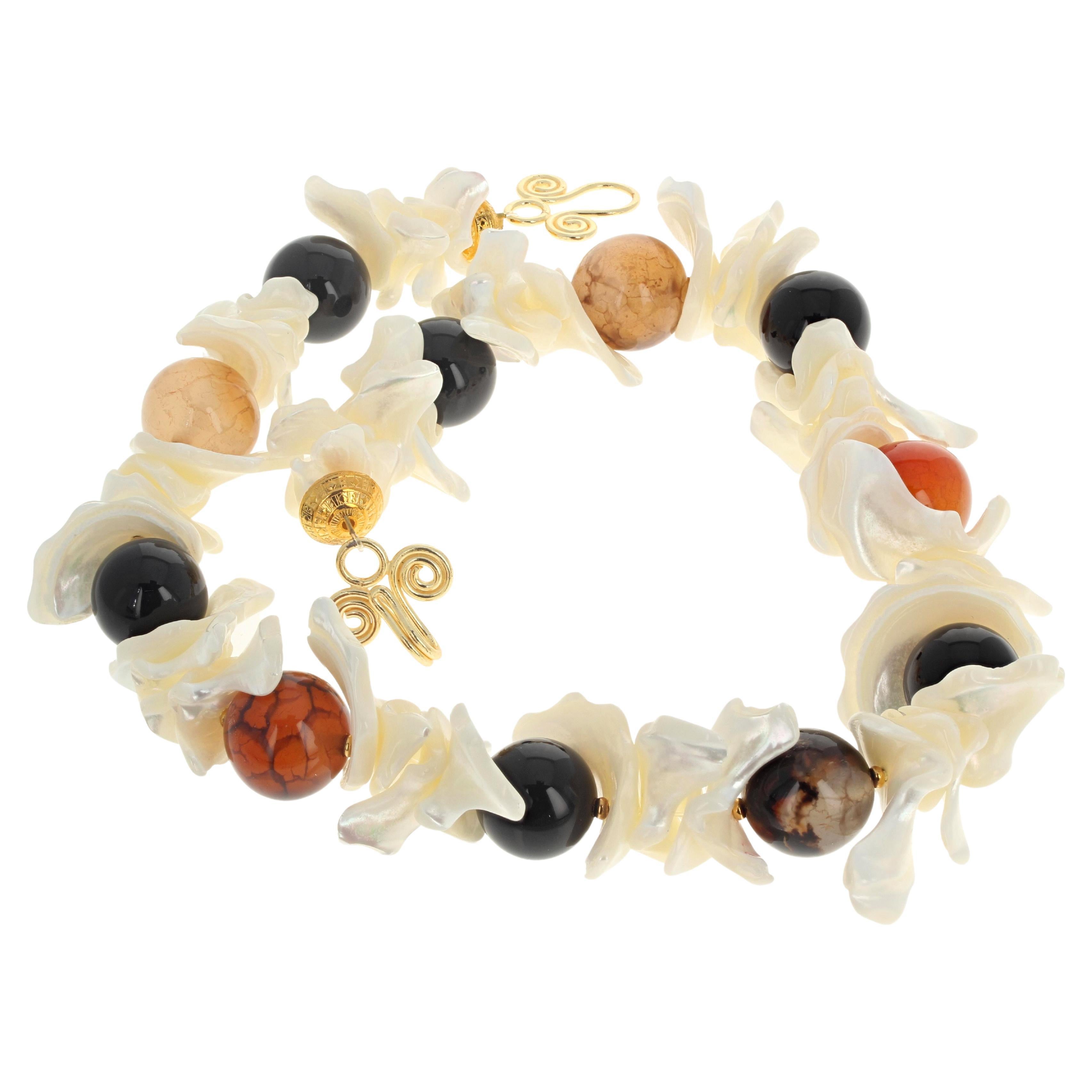 AJD Elegant Natural Highly Polished Spiderweb Jasper & Pearl Shell 18" Necklace For Sale