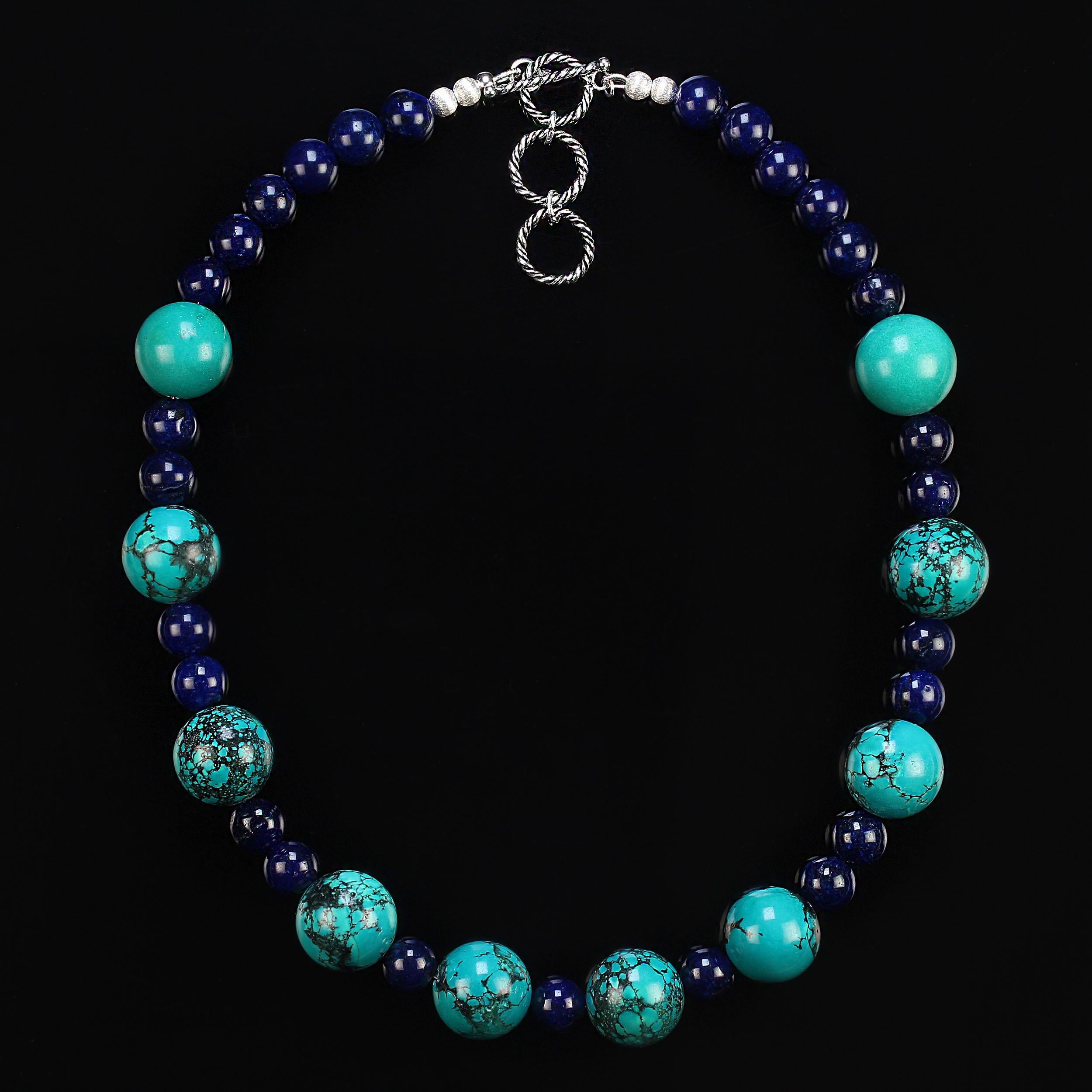 AJD Elegante Collar 'Nueva Turquesa' Acentuada con Ágata Azul en Nuevo estado para la venta en Raleigh, NC
