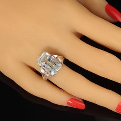 AJD Bague en argent sterling avec béryl vert clair taillé en émeraude  Excellent cadeau !