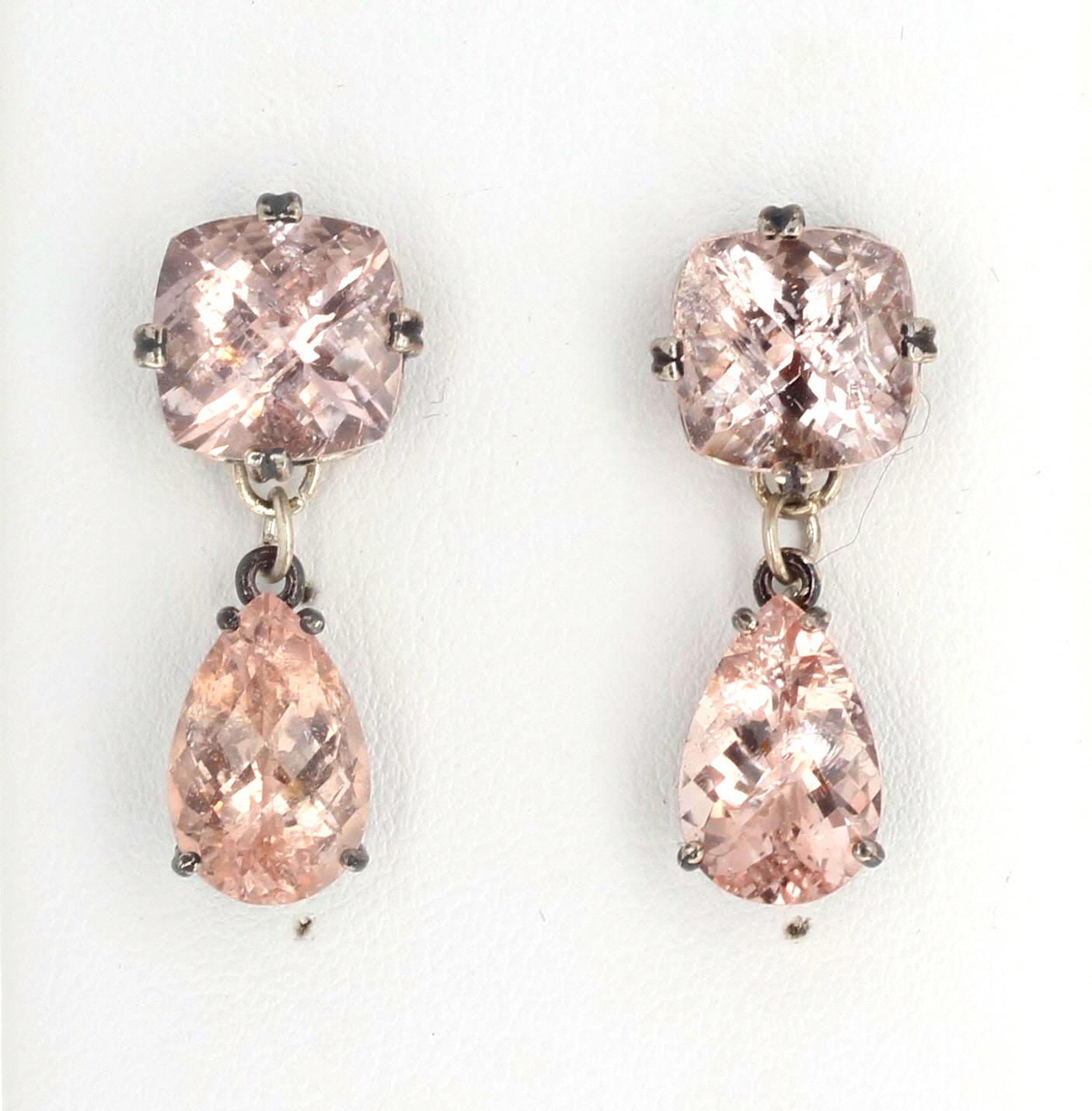 Women's or Men's AJD Glittering Natural Pink Morganite Stud Earrings For Sale