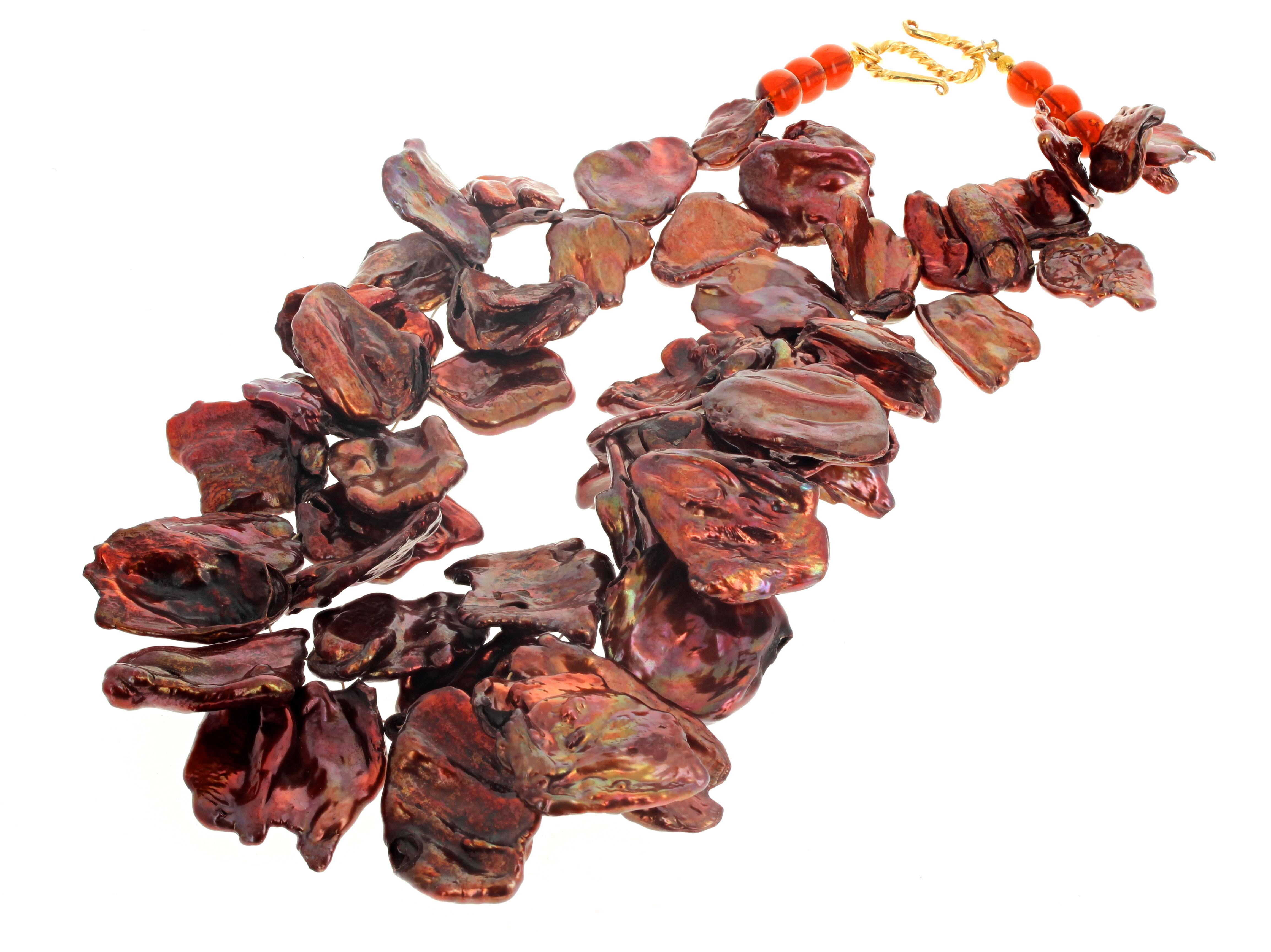 AJD Glowing Flippy Floppy Coppery Glittering REAL Keshi Pearls Necklace In New Condition For Sale In Raleigh, NC