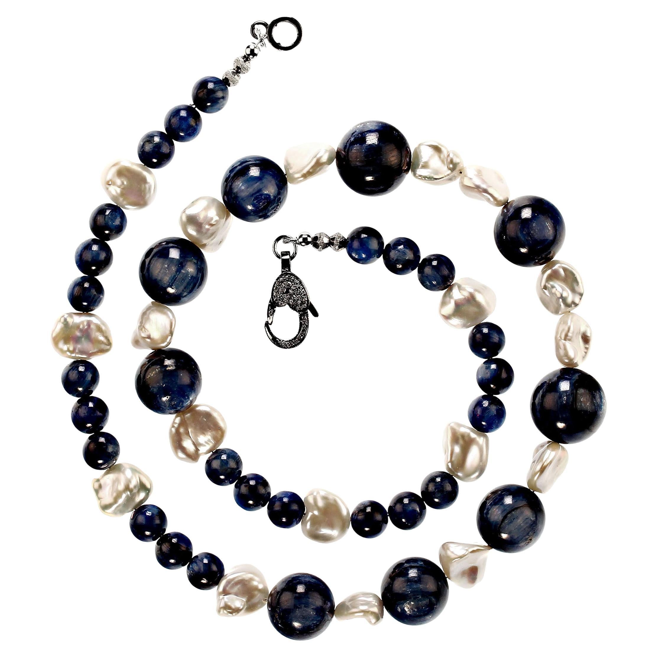 AJD Glowing Kyanite and White Iridescent Pearl 23 Inch necklace Perfect Gift! In New Condition For Sale In Raleigh, NC
