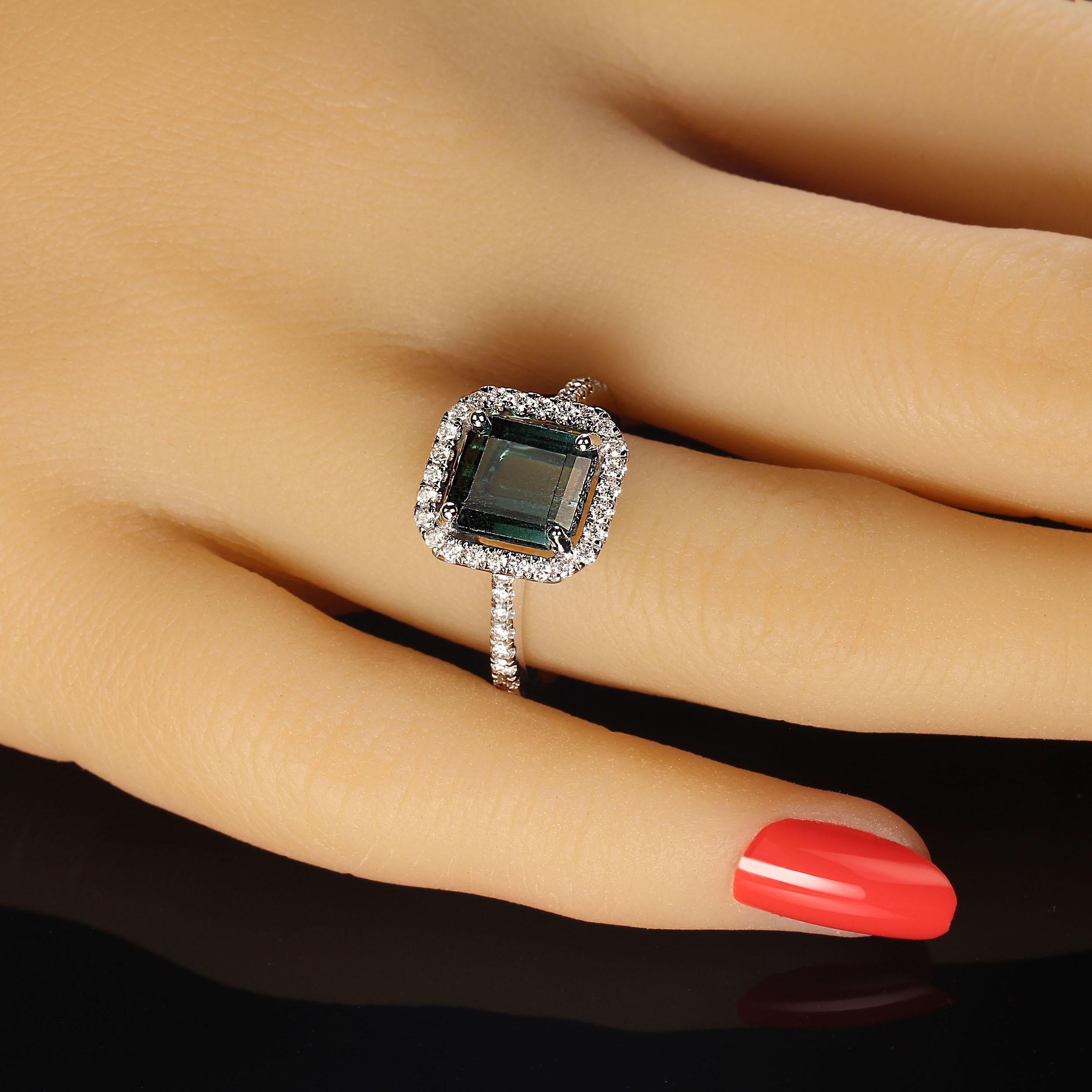 AJD Gorgeous Green Tourmaline and Diamond Dinner Ring For Sale 2