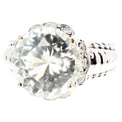 AJD Superbe et éblouissante bague en or blanc de 10 carats avec saphir blanc et diamants