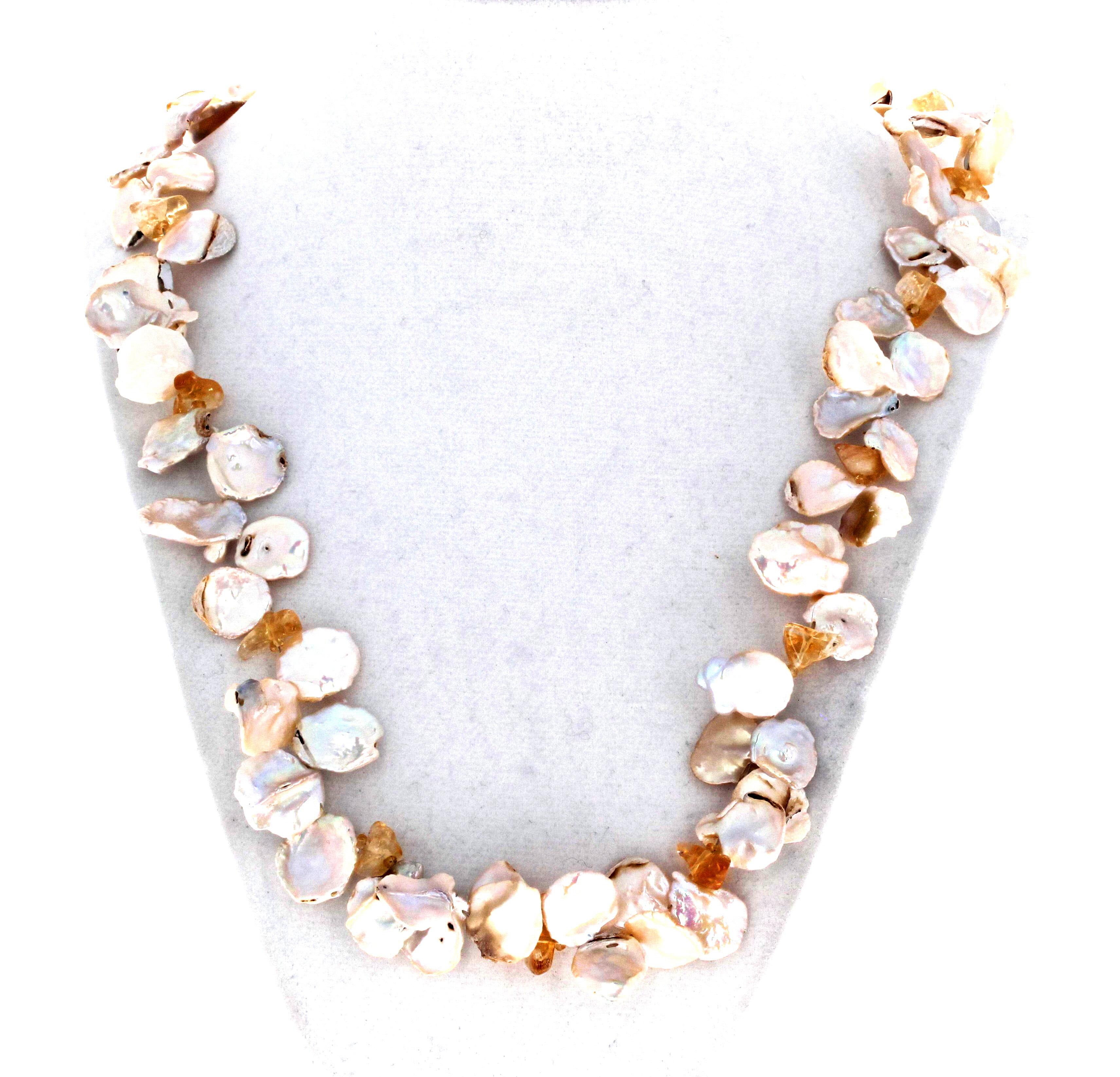 AJD Kleine Perle Muscheln und Zitrinen Edelstein-Rocks 22" Halskette