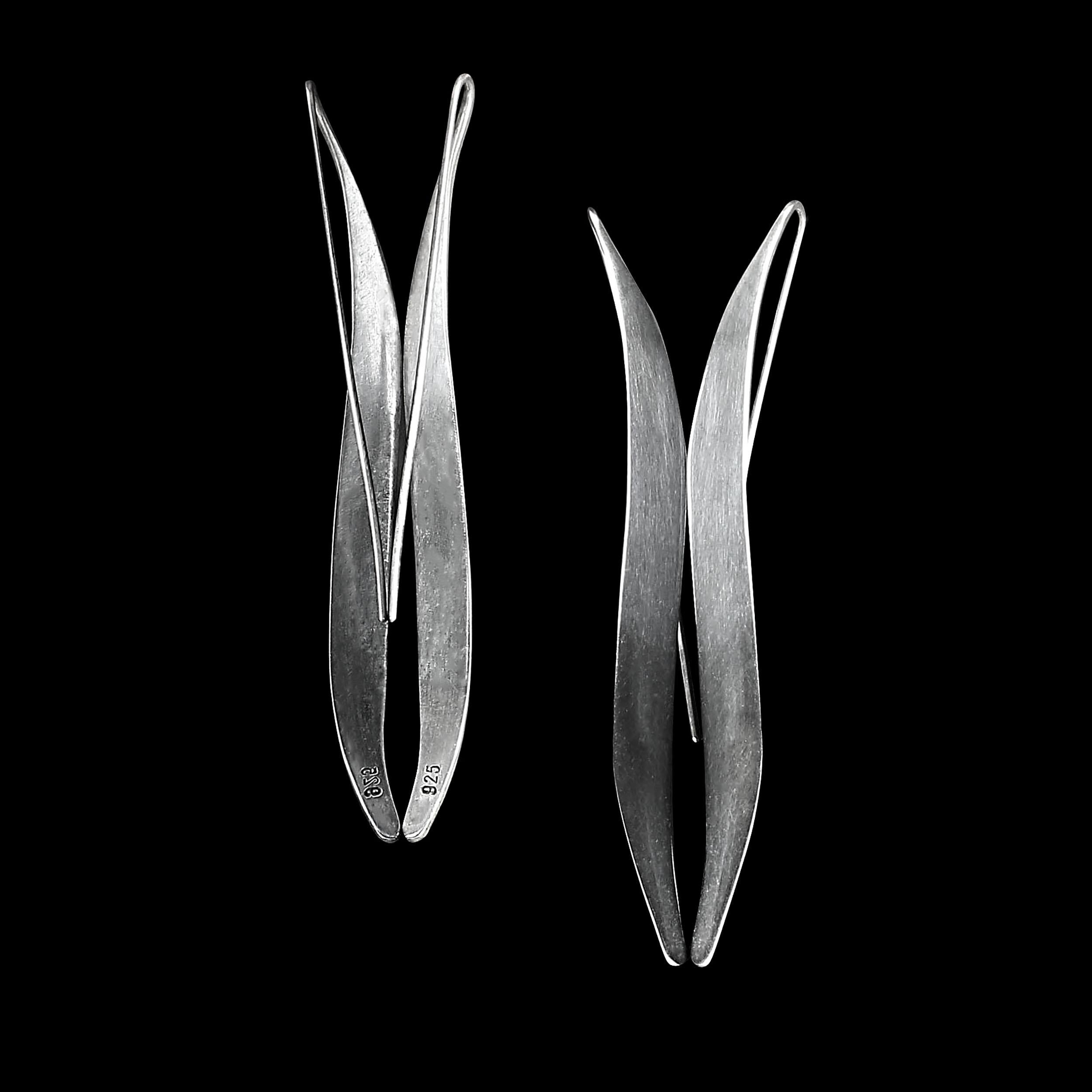 AJD Long Elegant Handmade Sterling Silver Earrings In Good Condition For Sale In Raleigh, NC
