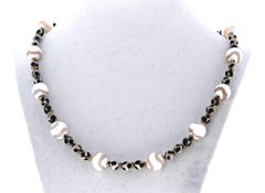 AJD Schöne natürliche braune und weiße wellenförmige Streifen Tibetisches Achat 16 1/2" Halskette