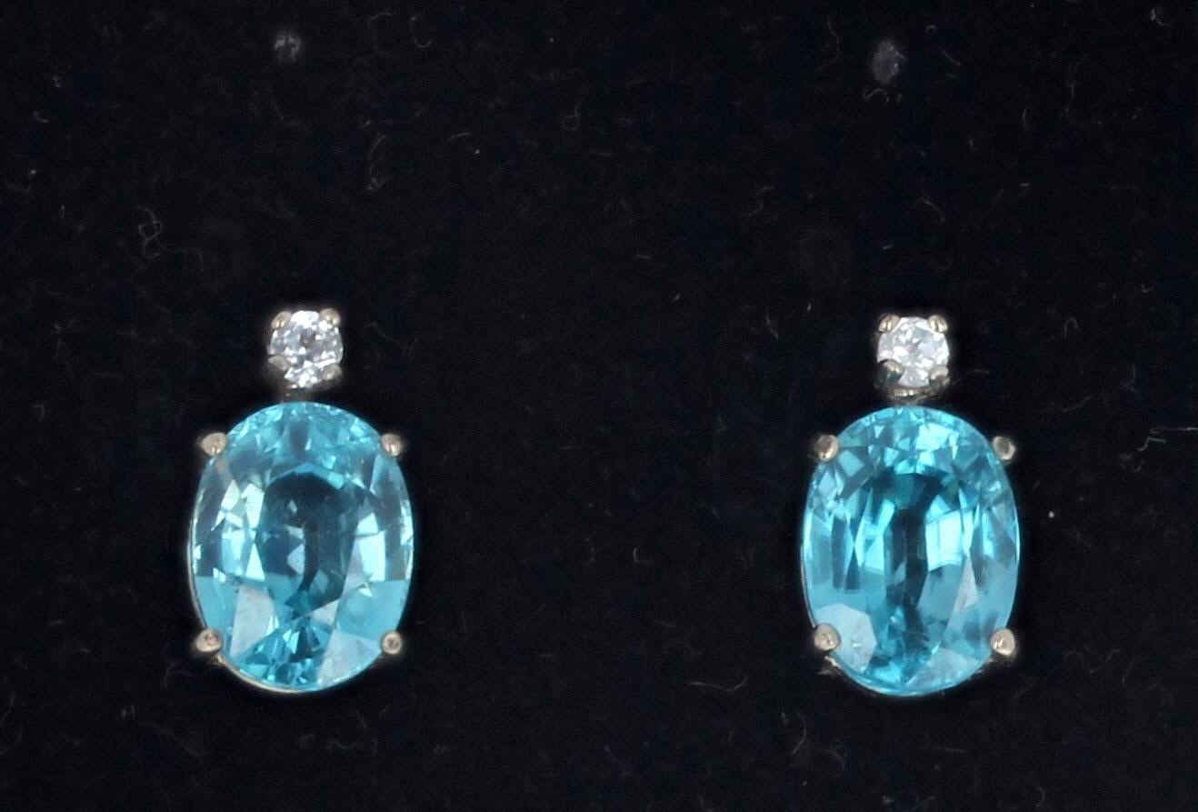 AJD Magnificent Brilliant Natural Blue Cambodian Zircon & Diamond Stud Earrings For Sale