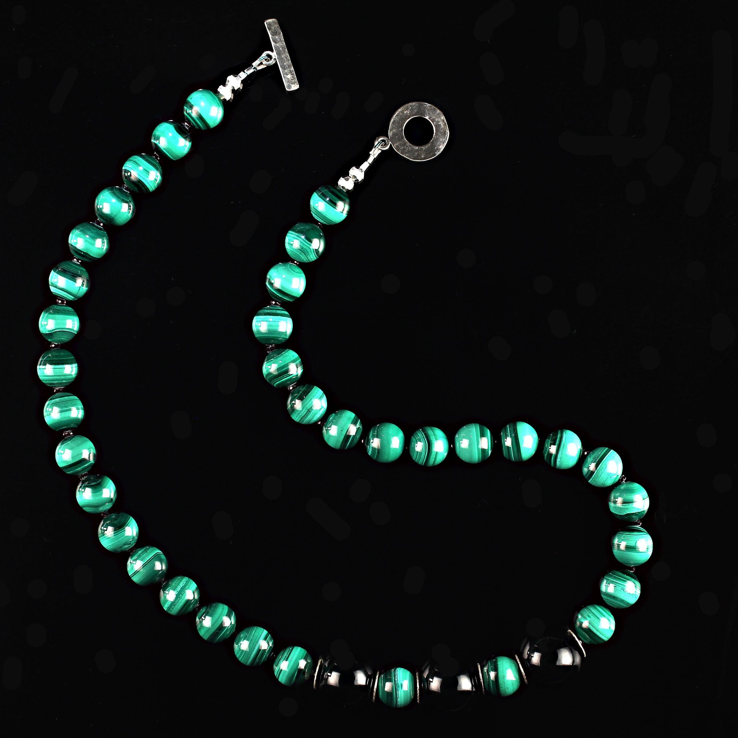 AJD Magnificent Malachite 20 inch necklace with Spinel and Onyx  Great Gift! In New Condition For Sale In Raleigh, NC
