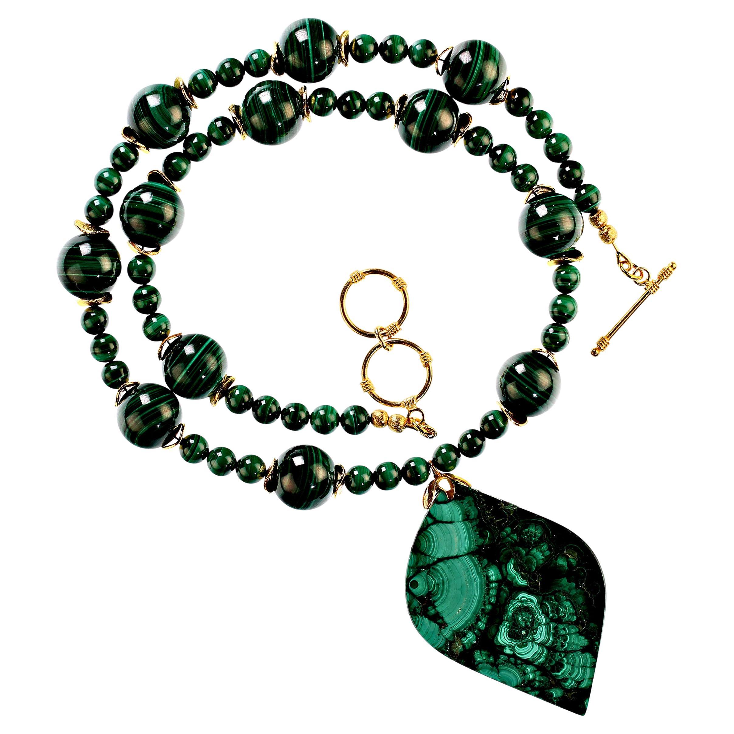 Artisan AJD Marvelous Malachite 22-inch necklace & Freeform pendant    For Sale