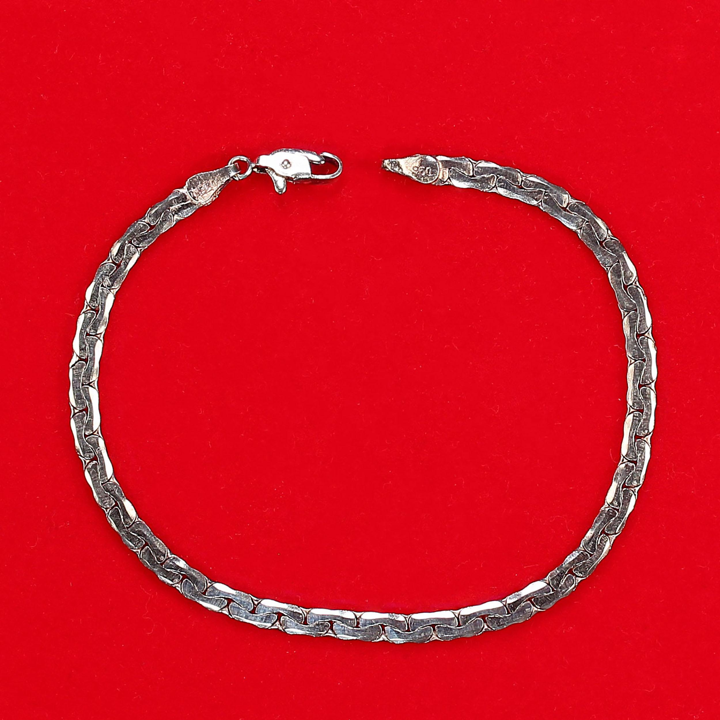 AJD Men's 7.5 Inch Sterling Silver Braided Chain Bracelet For Sale 4