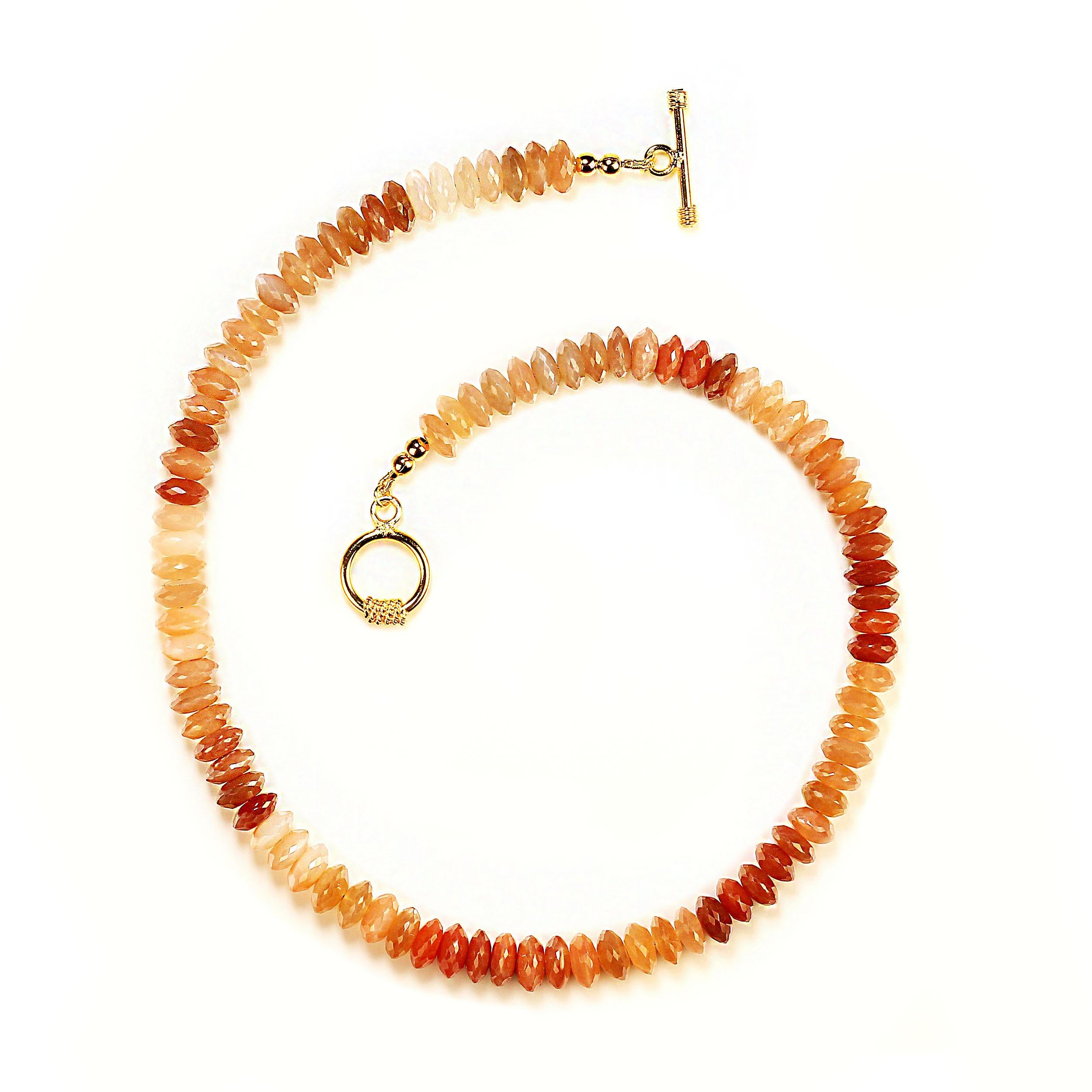 Collana AJD Mocha Mousse Moonstone Sophisticated da 17 pollici in vendita 2