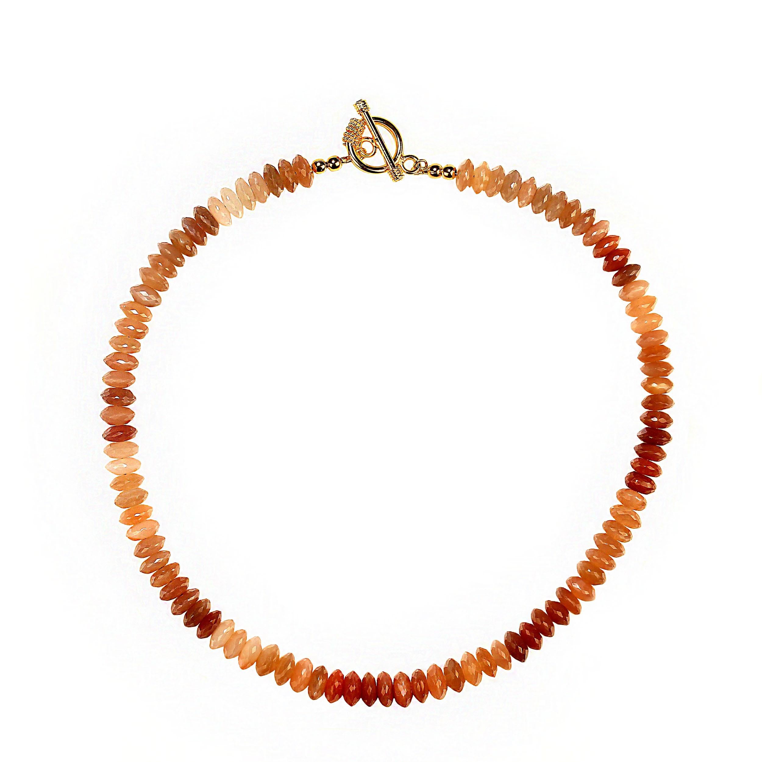 Collana AJD Mocha Mousse Moonstone Sophisticated da 17 pollici in vendita 3
