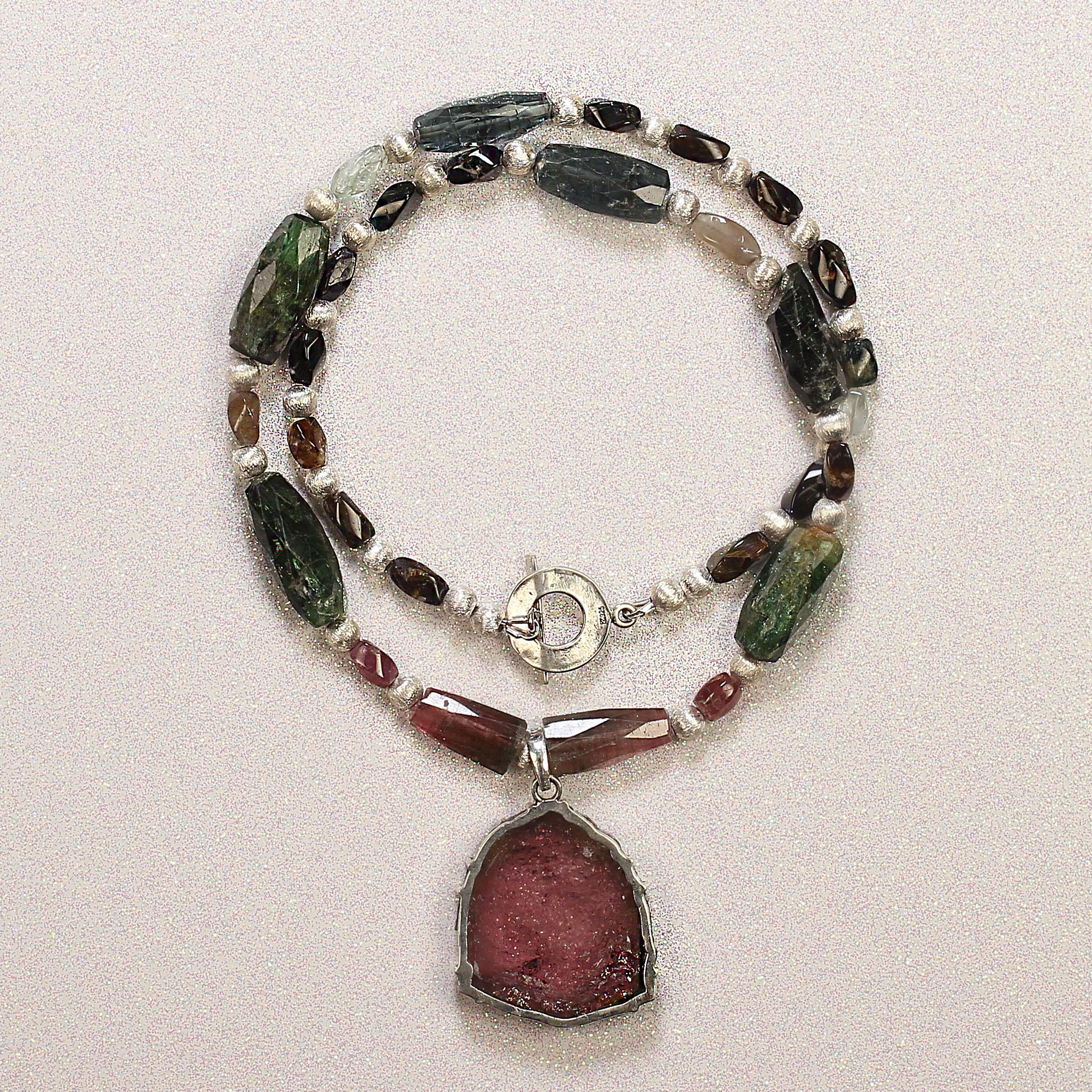 AJD Collier en tourmaline multicolore et pendentif tranche de melon en vente 2