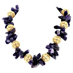 AJD  Collier de 20" avec des morceaux d'améthyste et des rondelles d'or