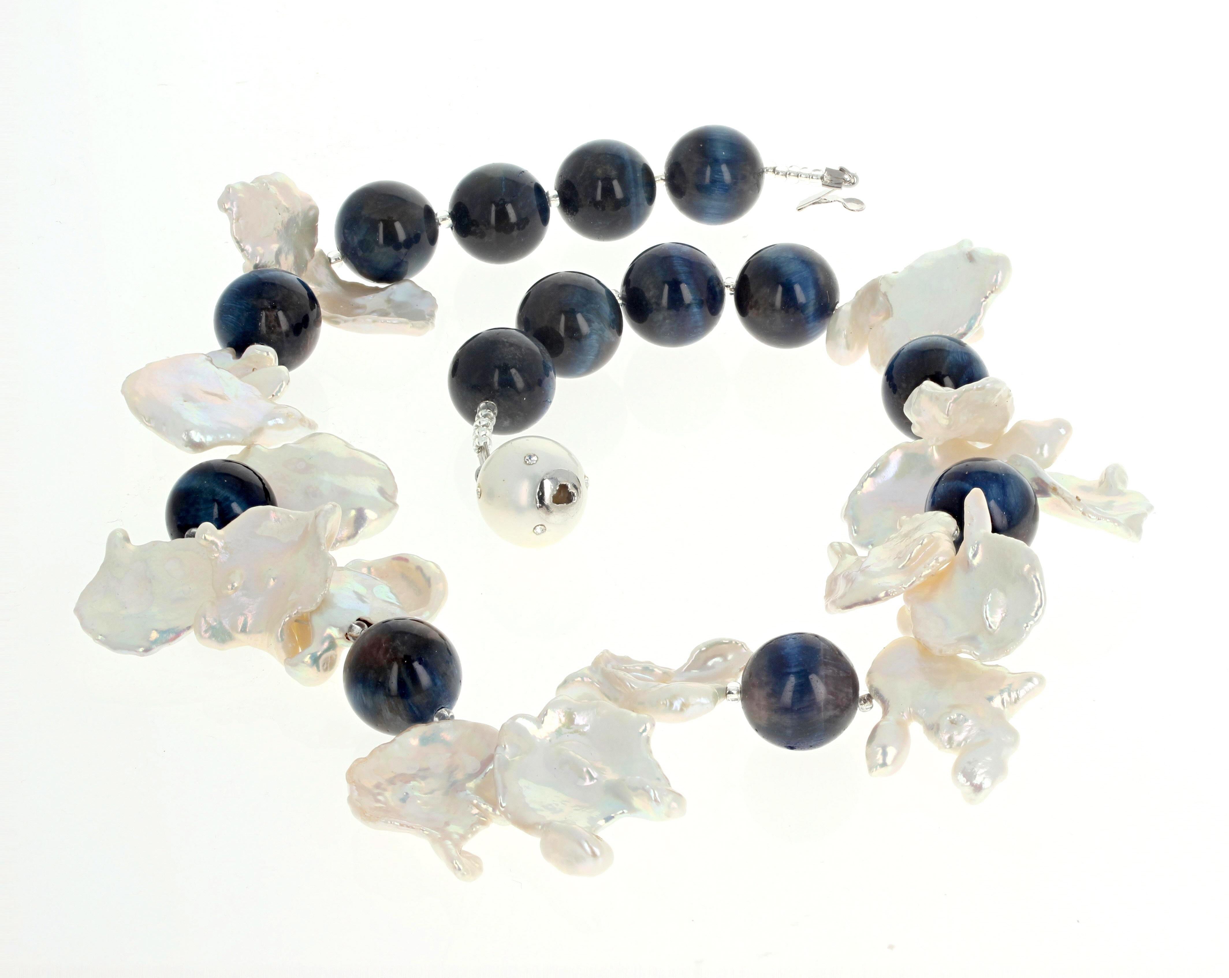 AJD Dramatische Reale natürliche blaue Tigerauge & echte weiße Keshi-Perlen 17