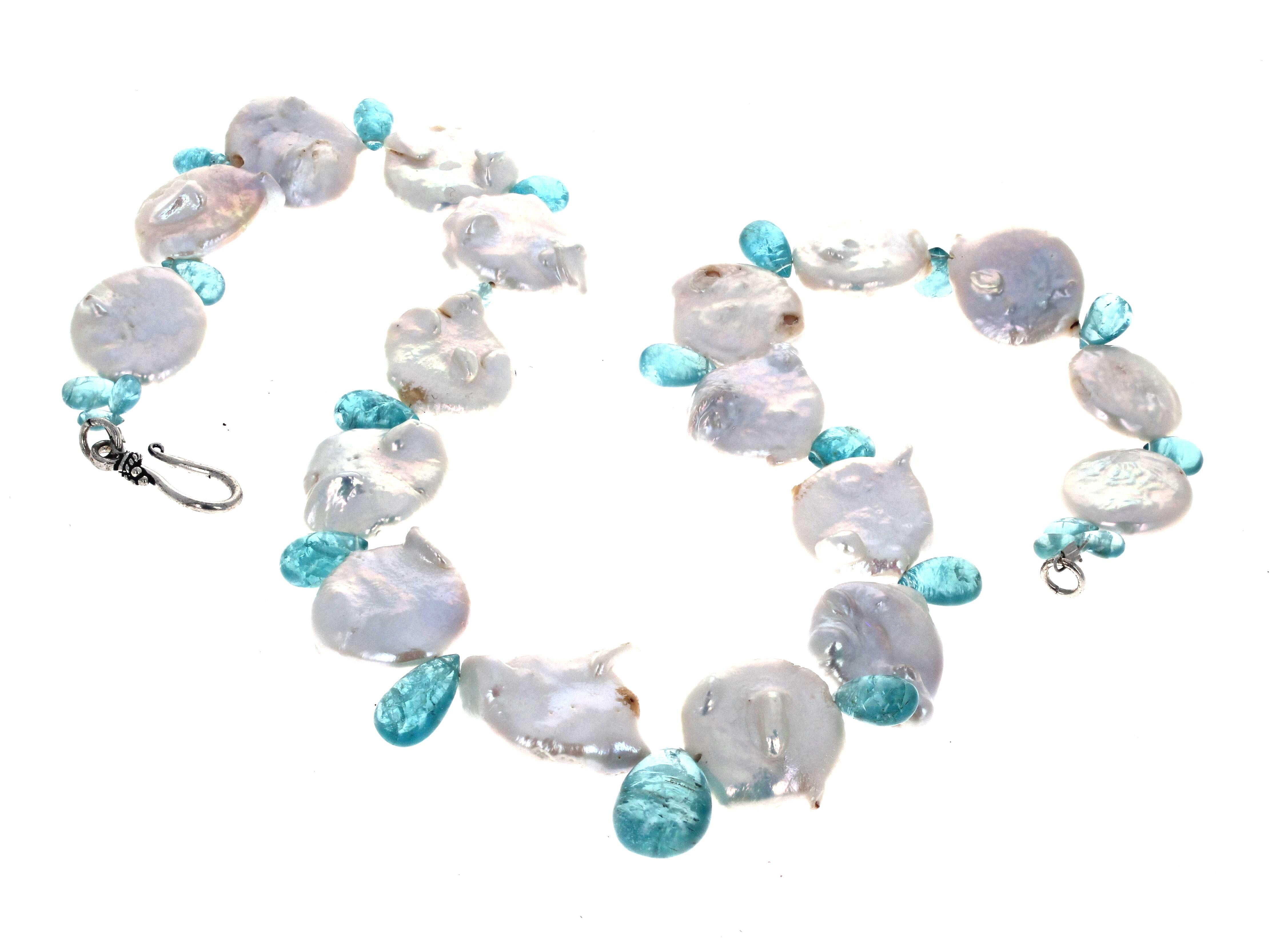 Collana AJD con perle vere e pietre di apatite da 20 pollici In condizioni Nuovo in vendita a Raleigh, NC