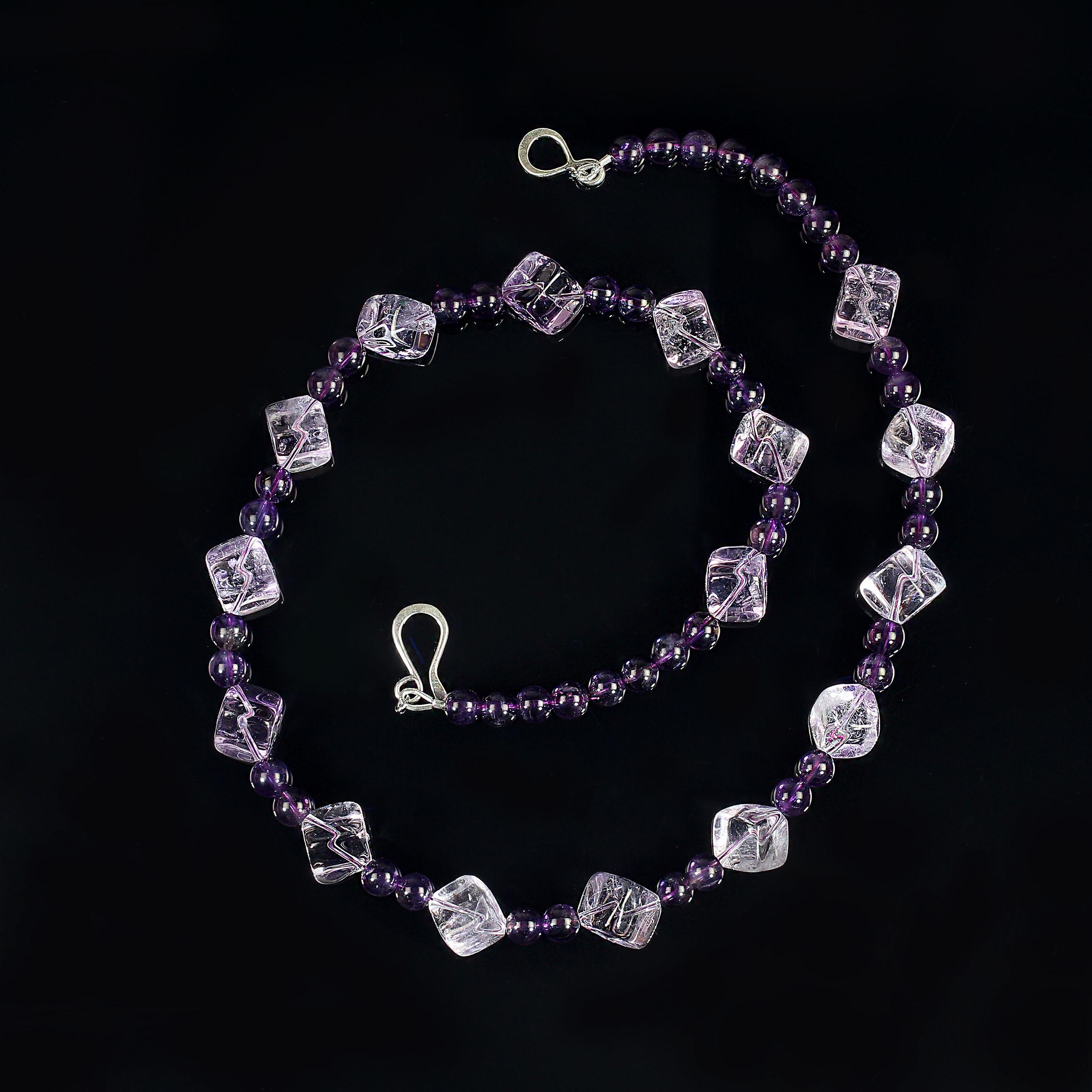 AJD Rose of France Würfel und 6MM Amethyst in einer 21 Zoll langen Halskette (Kunsthandwerker*in) im Angebot