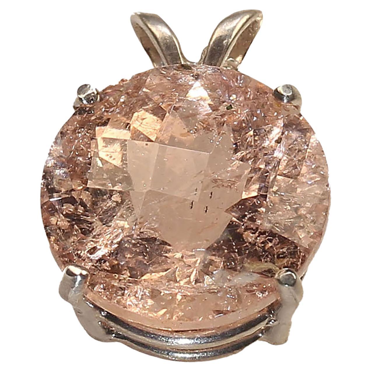 Taille ronde AJD Pendentif rond en Morganite avec chaîne en argent sterling en vente