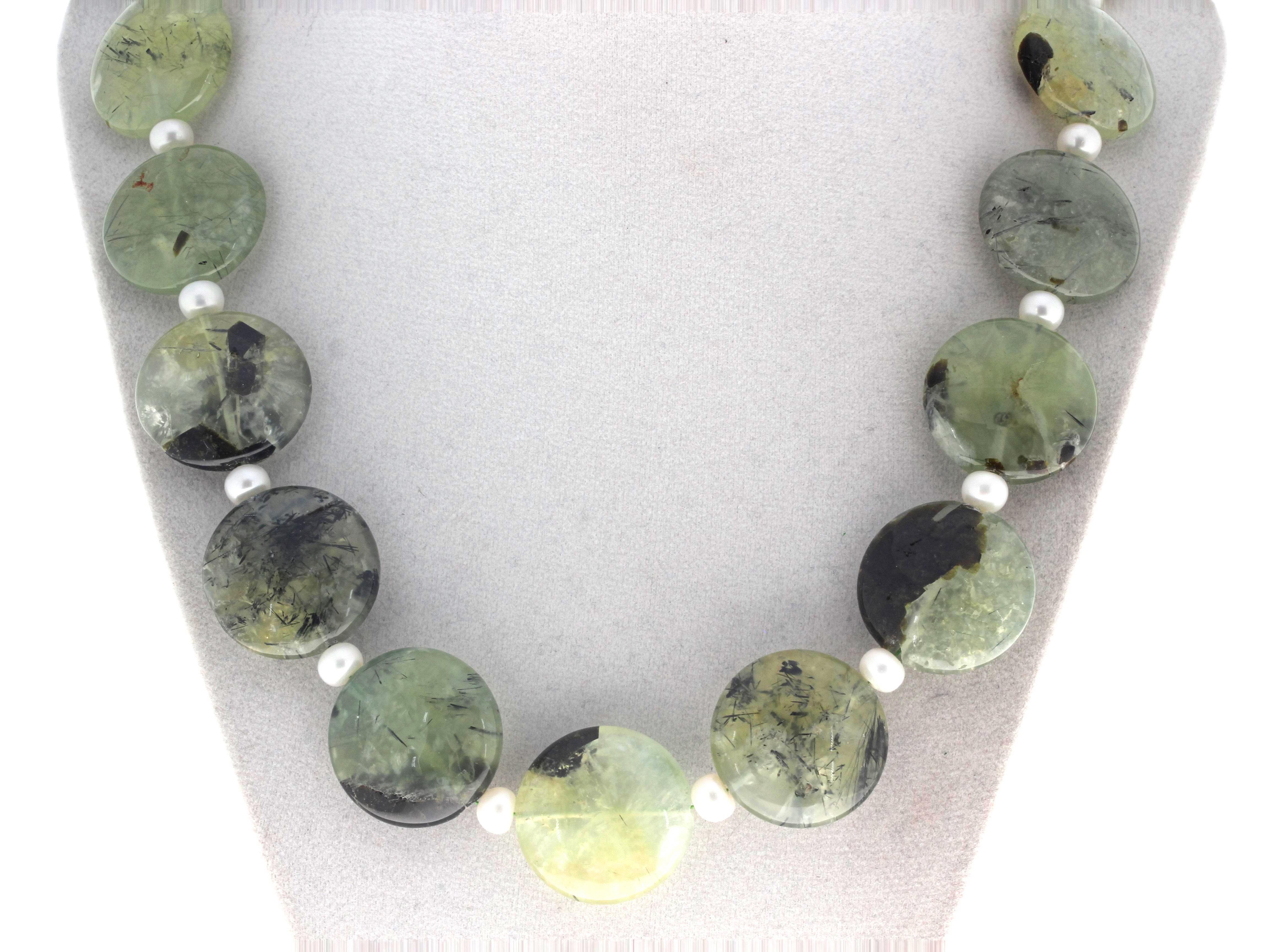 Mixed Cut AJD Simple Elegant Strand of Artistic Show-off Natural Prehnite & Pearl Necklace For Sale