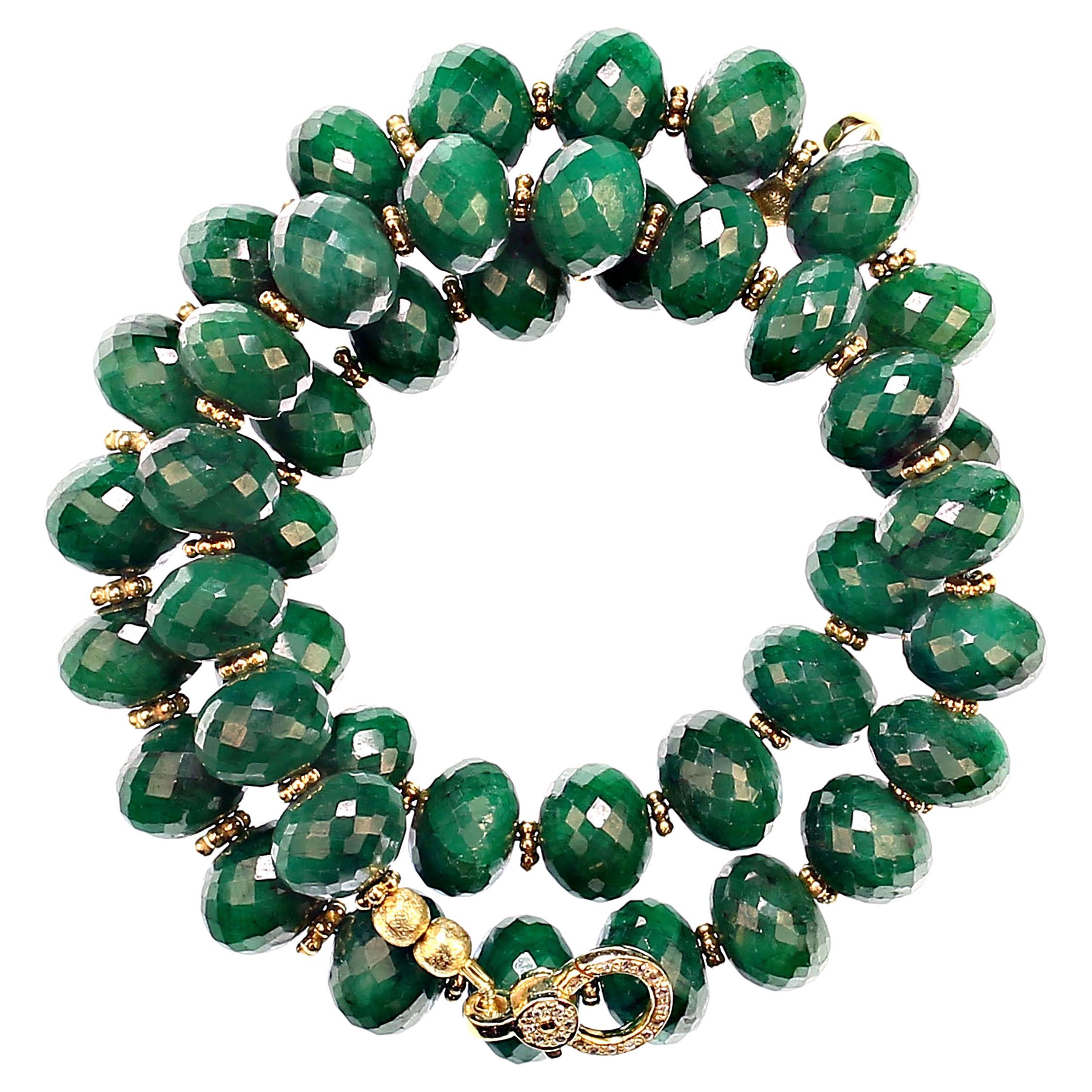 Artisan AJD Simply Elegant Emerald necklace with goldy accents 18 Inch For Sale