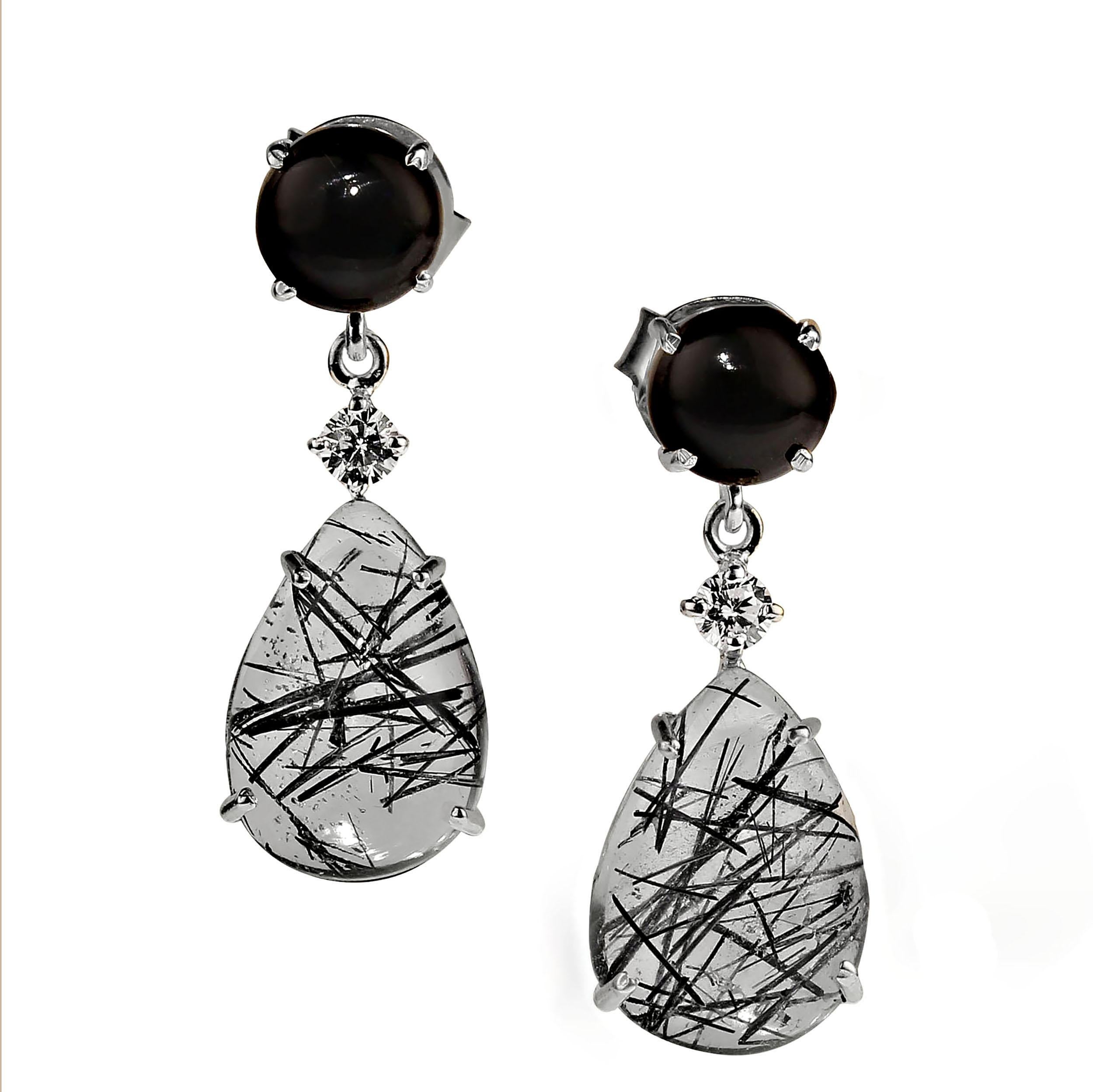 AJD Sophisticated Black and White Earrings In New Condition For Sale In Raleigh, NC